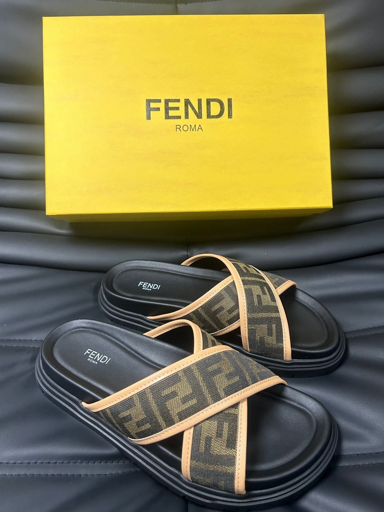 LuxluxHouse Best Quality Sandals Fendi