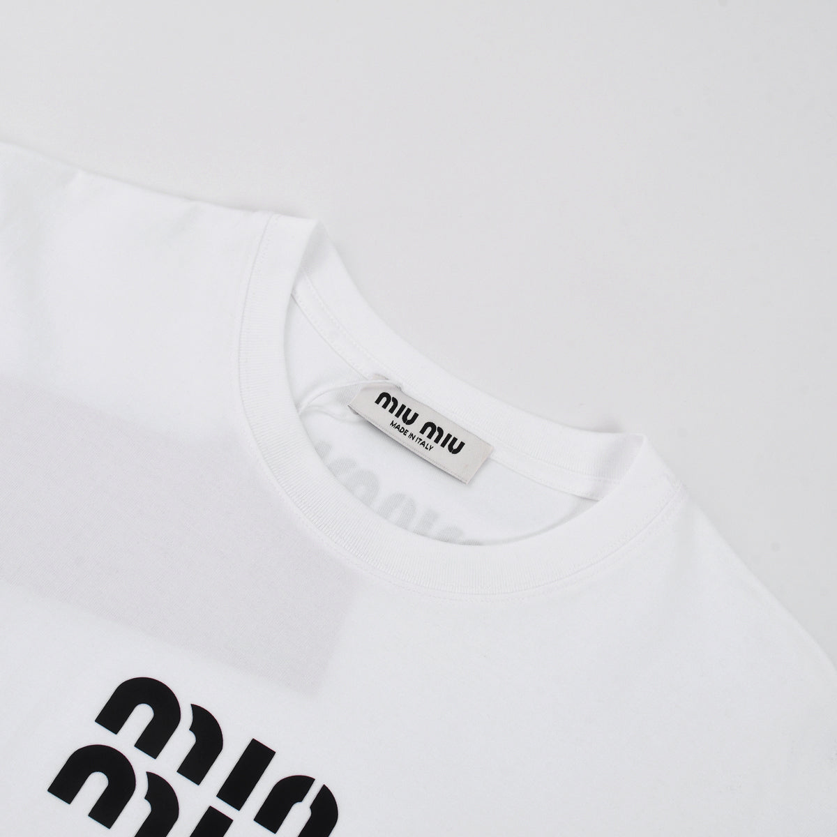 LuxluxHouse Best Quality Clothes Miu Miu T-shirt