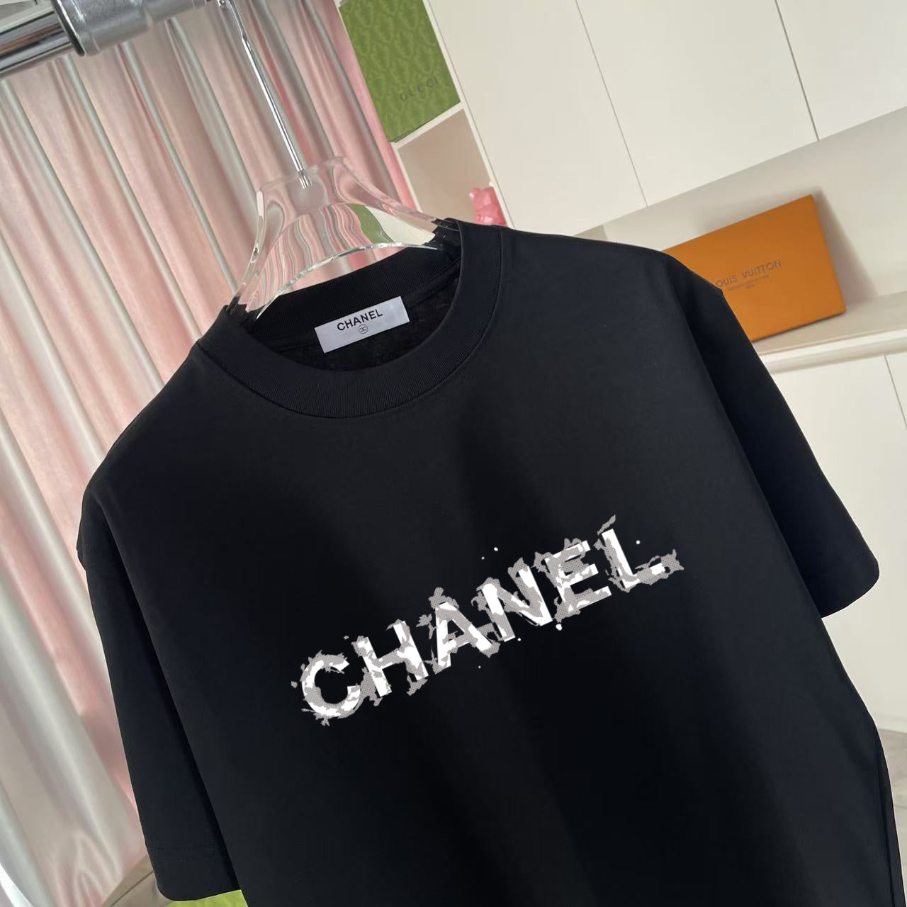 LuxluxHouse Best Quality Clothes T-shirt Chanel & Maison Margiela