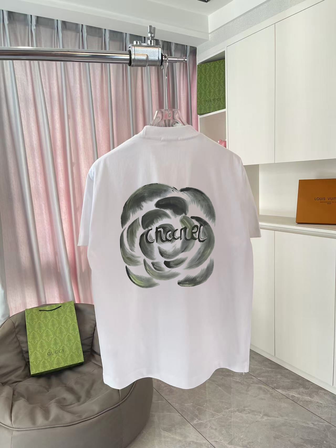 LuxluxHouse Best Quality Clothes T-shirt Chanel & Maison Margiela