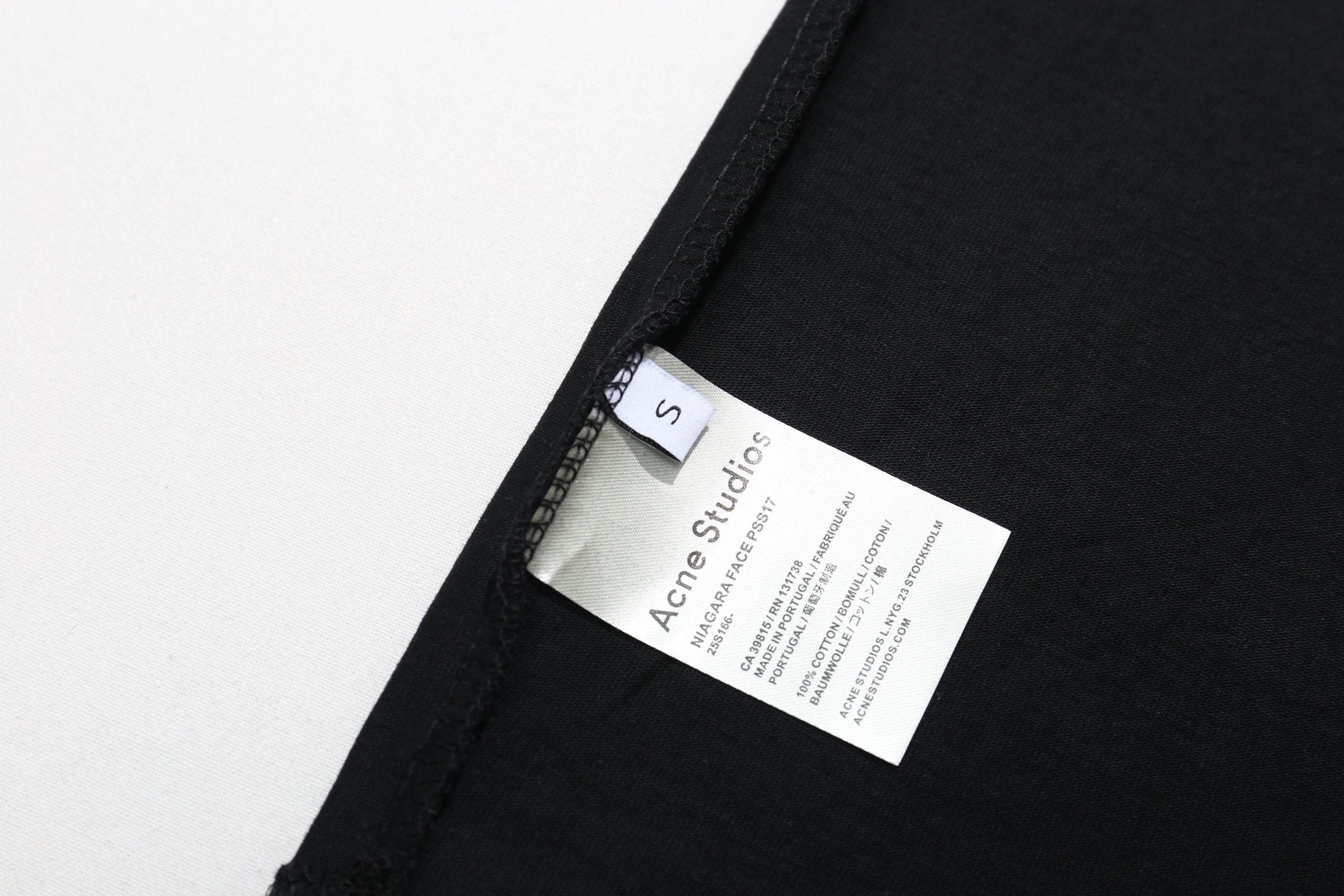 LuxluxHouse Best Quality Clothes T-shirt Chanel & Maison Margiela