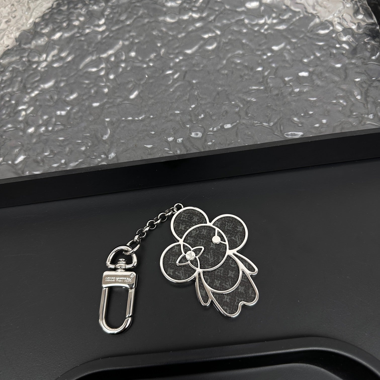 LuxluxHouse Best Quality Accessories Keychain Louis Vuitton