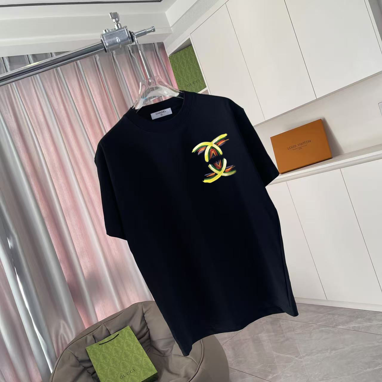LuxluxHouse Best Quality Clothes T-shirt Chanel & Maison Margiela