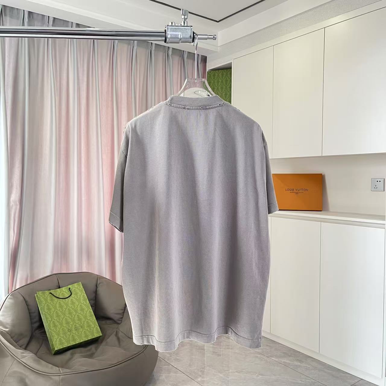 LuxluxHouse Best Quality Clothes T-shirt Chanel & Maison Margiela