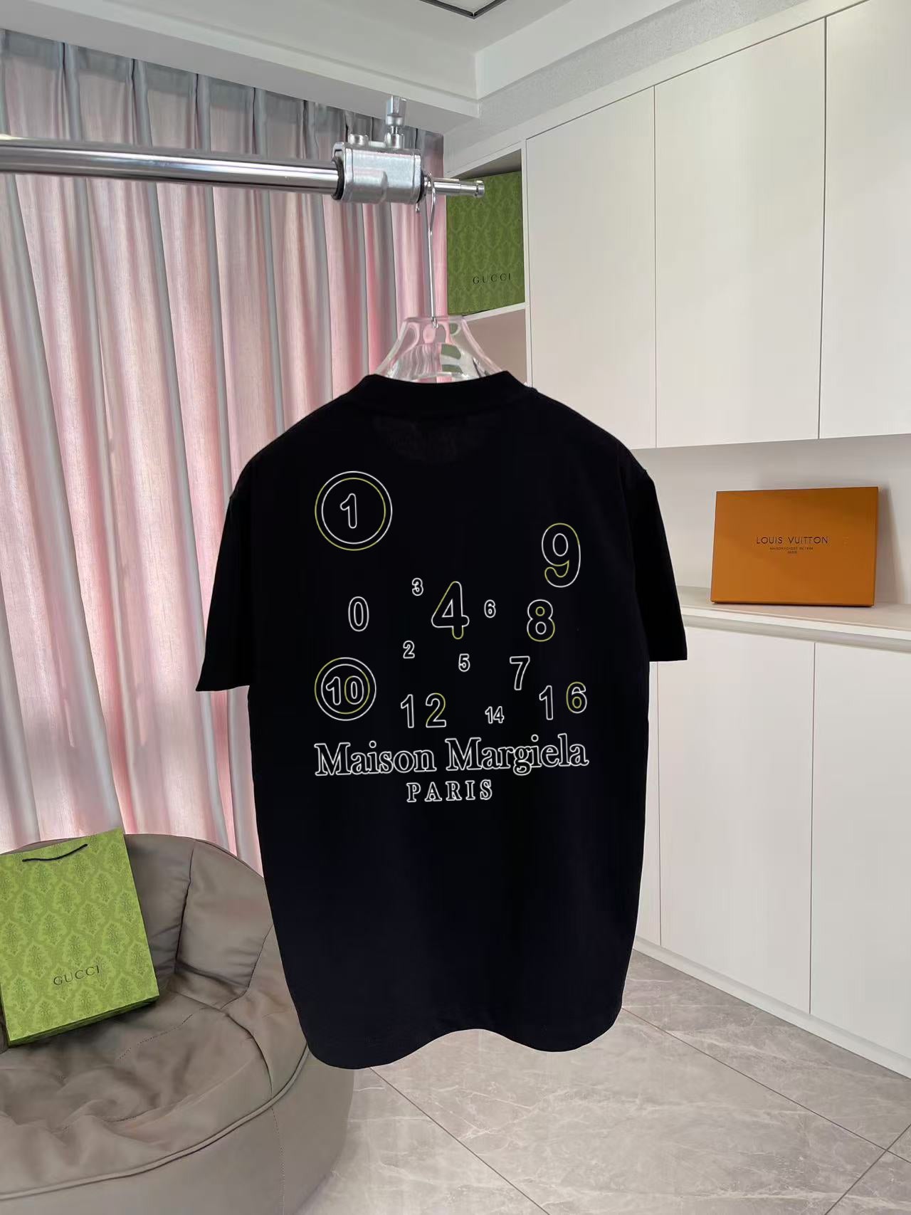 LuxluxHouse Best Quality Clothes T-shirt Chanel & Maison Margiela