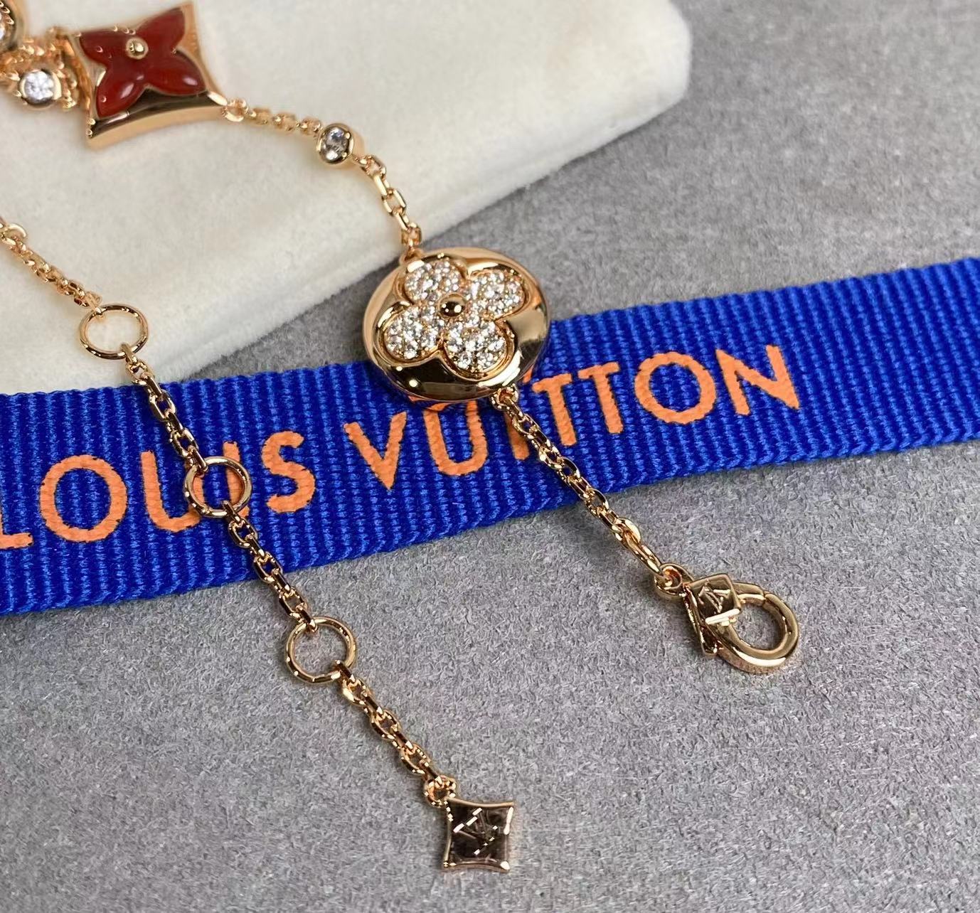 LuxluxHouse Best Quality Accessories Louis Vuitton