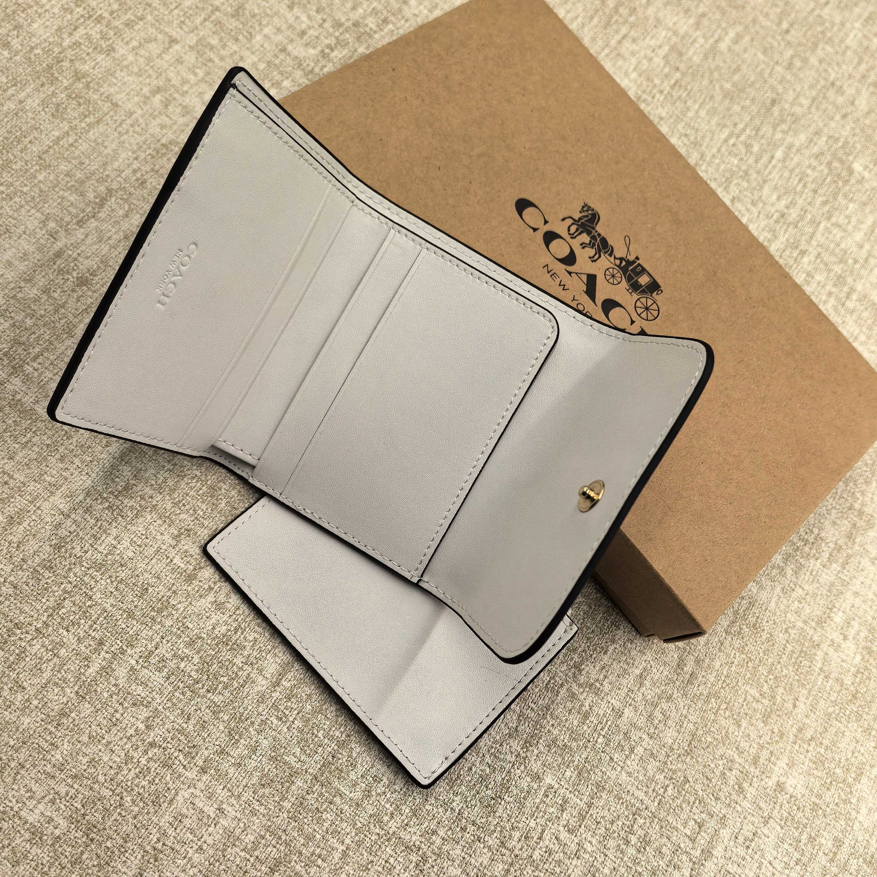LuxluxHouse Best Quality Bags Coach