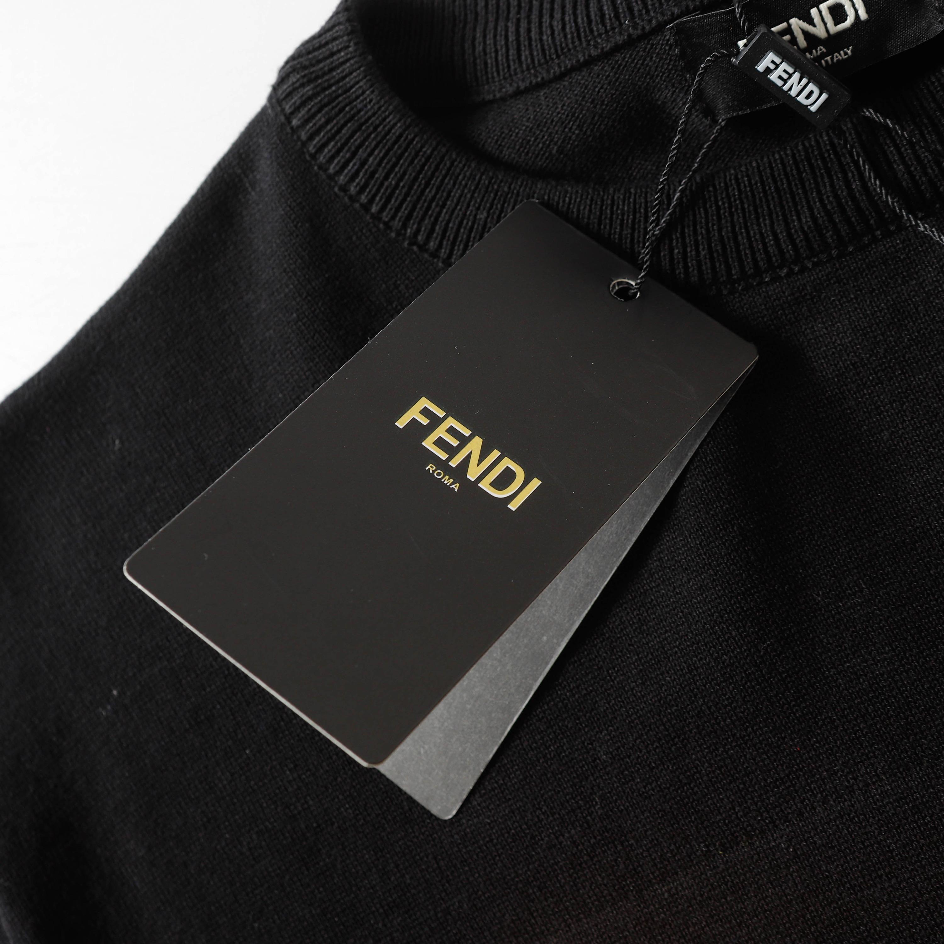 LuxluxHouse Best Quality Clothes Fendi T-shirt