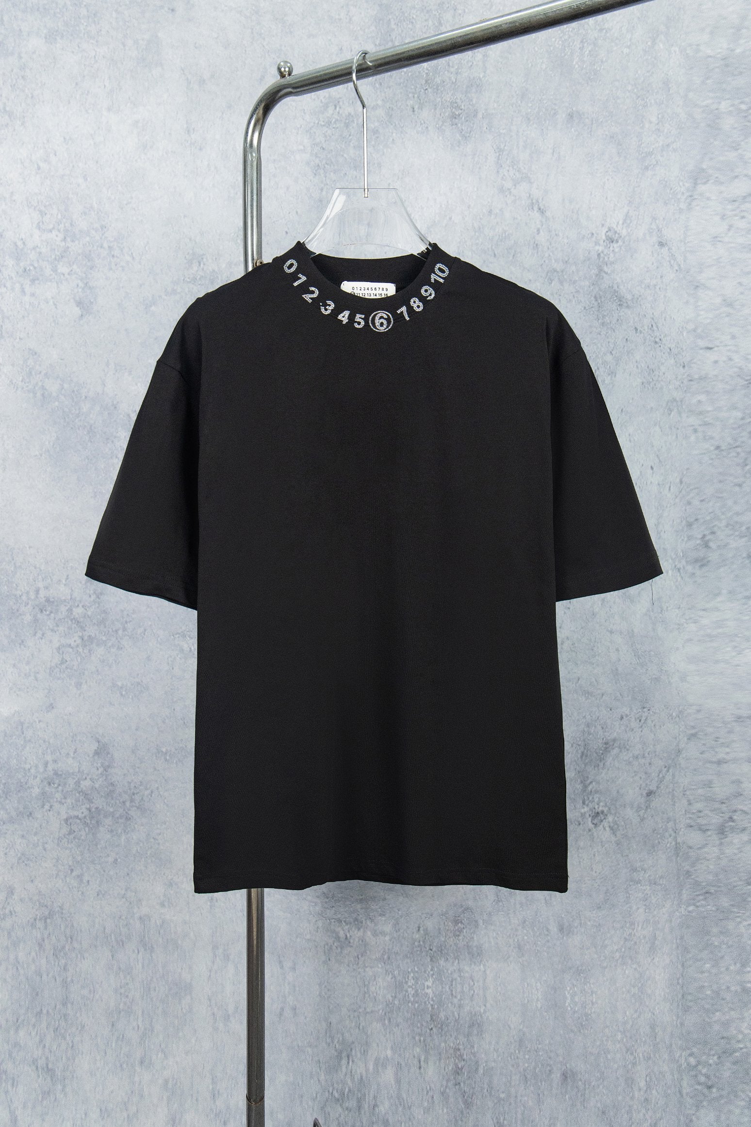 LuxluxHouse Best Quality Clothes T-shirt Chanel & Maison Margiela