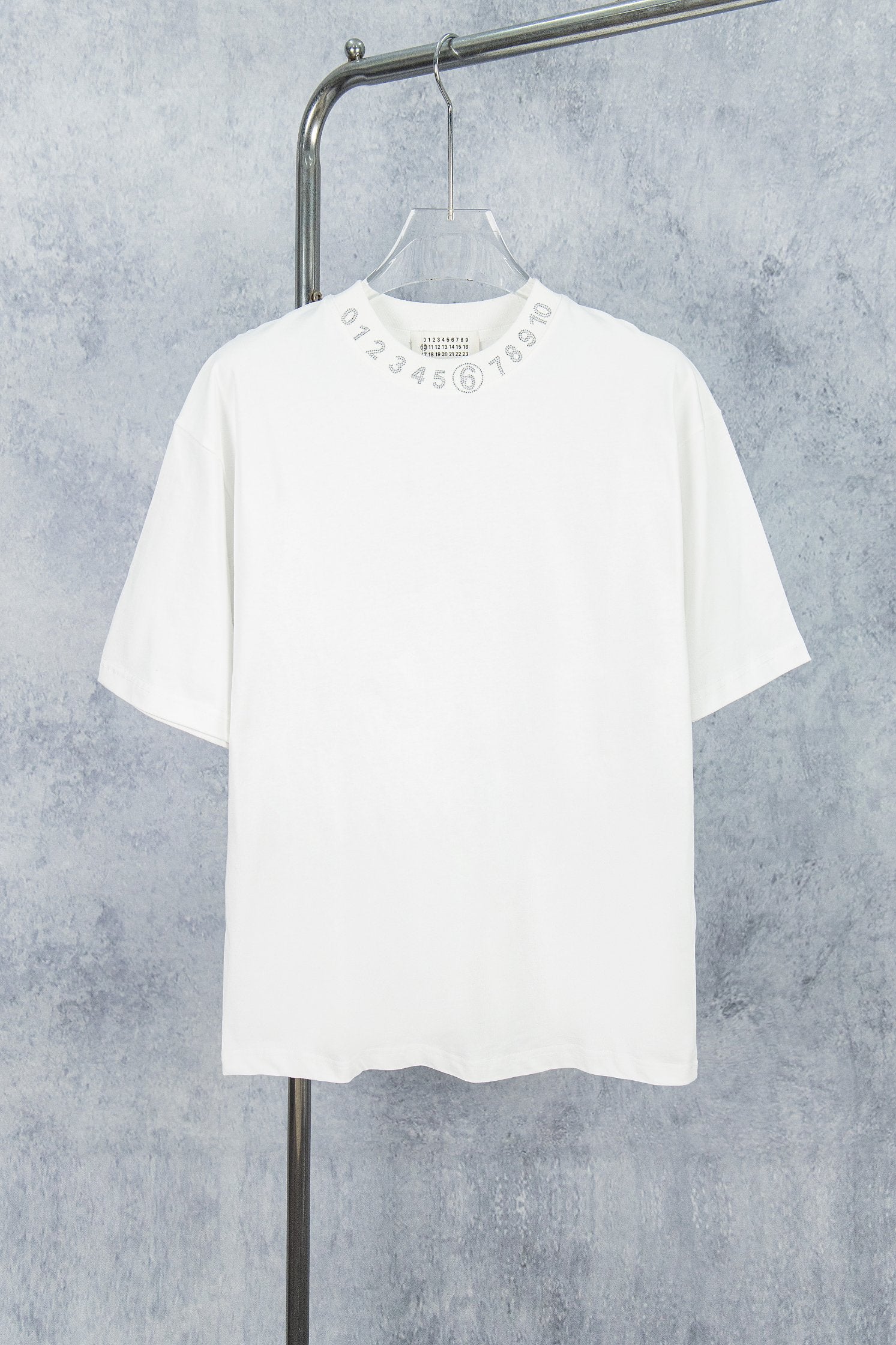 LuxluxHouse Best Quality Clothes T-shirt Chanel & Maison Margiela
