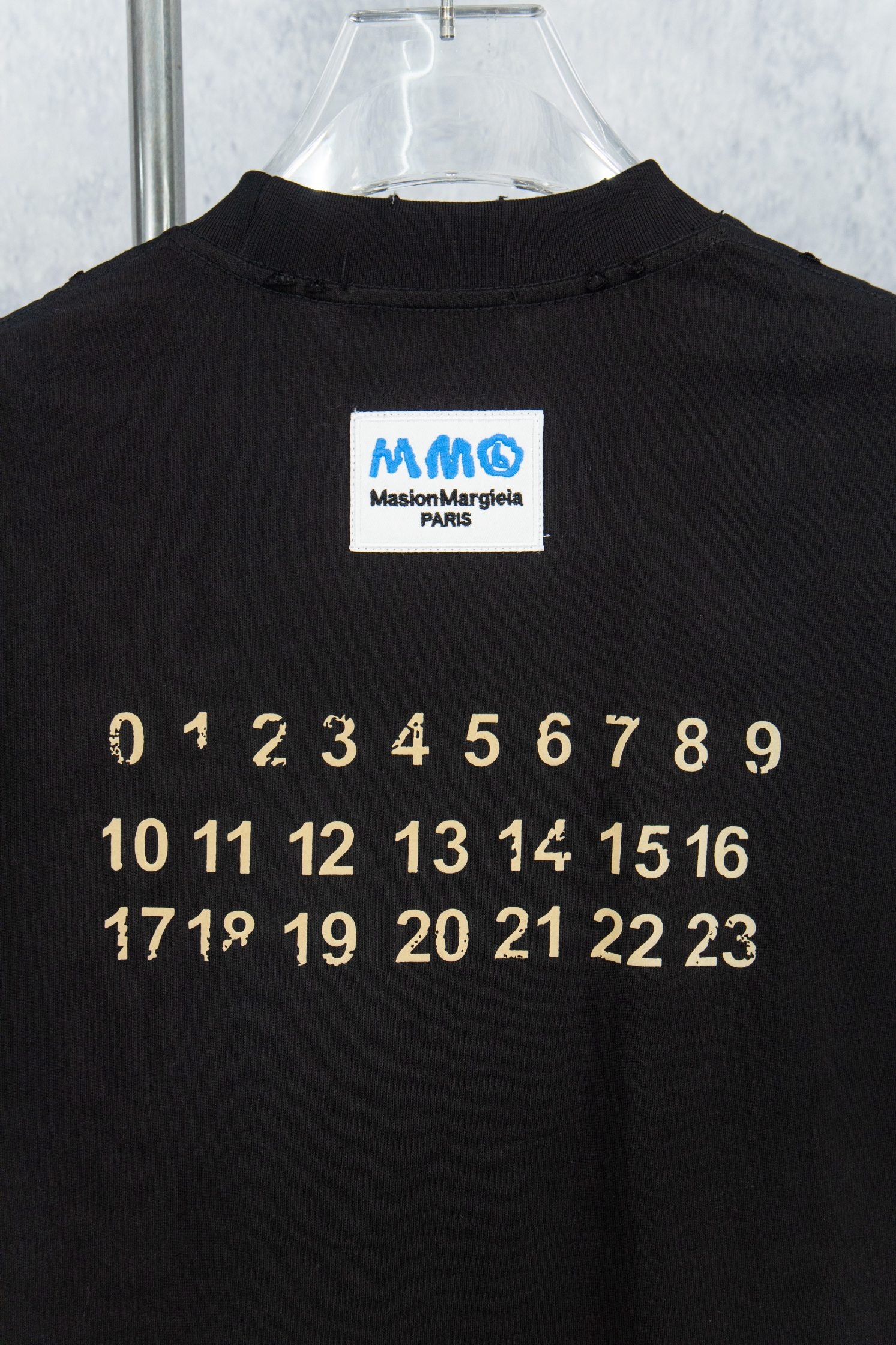 LuxluxHouse Best Quality Clothes T-shirt Chanel & Maison Margiela