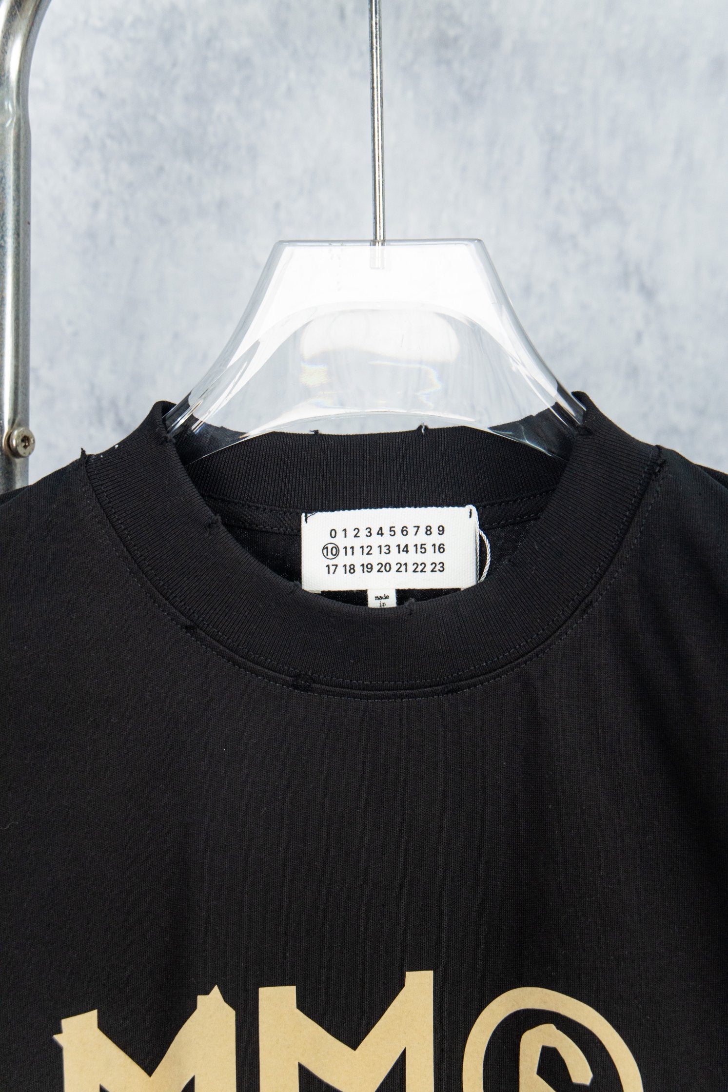 LuxluxHouse Best Quality Clothes T-shirt Chanel & Maison Margiela