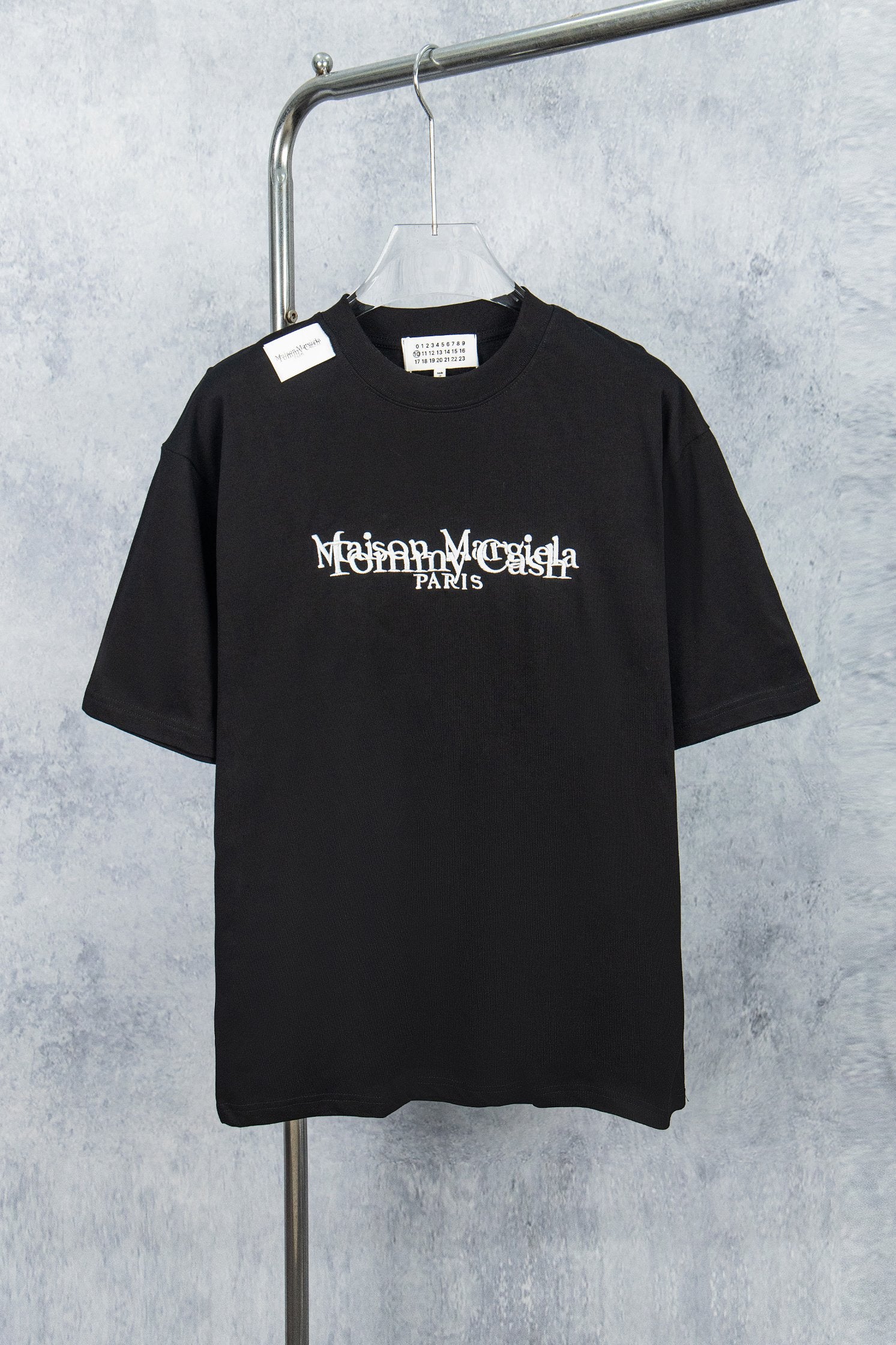 LuxluxHouse Best Quality Clothes T-shirt Chanel & Maison Margiela