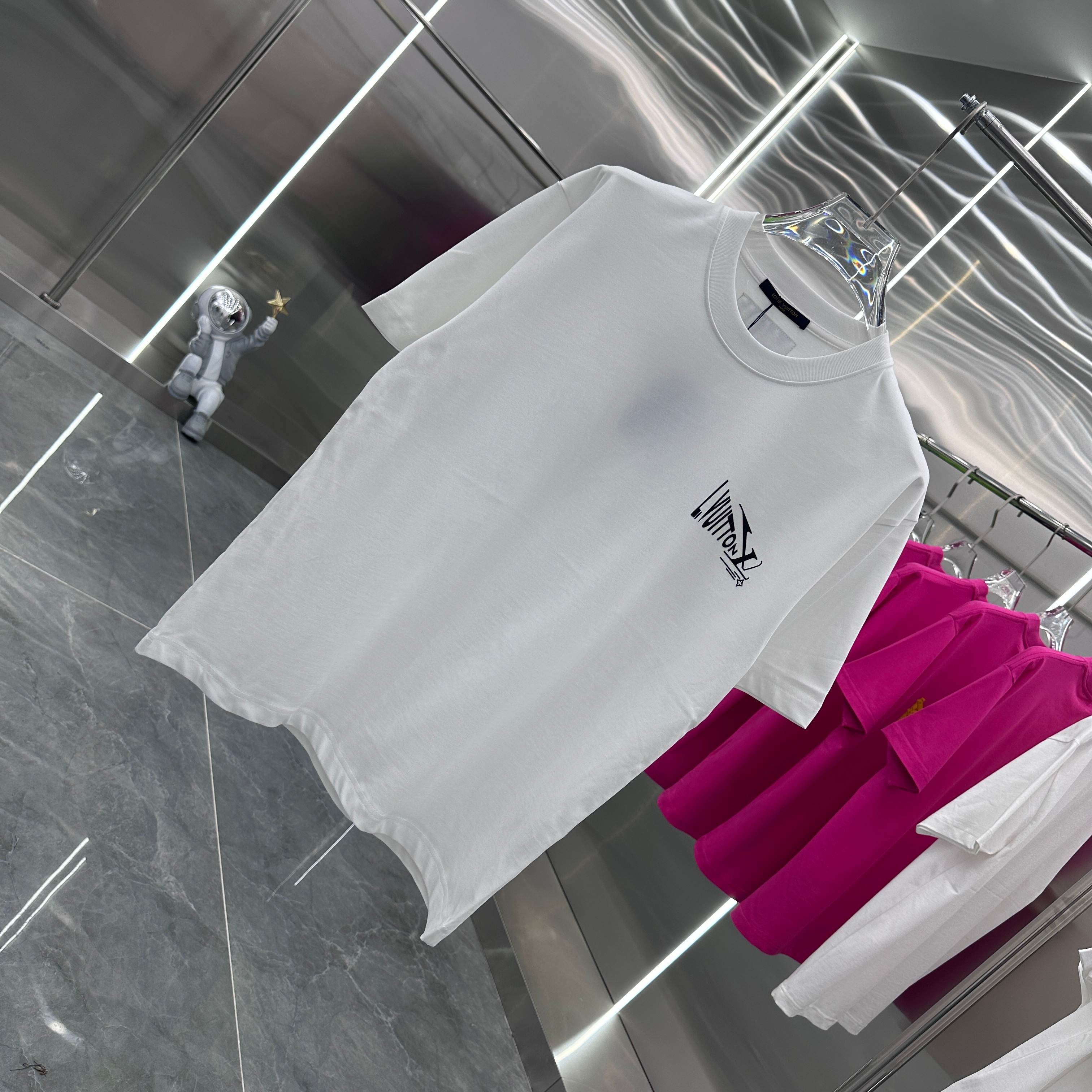 LuxluxHouse Best Quality Clothes T-shirt Louis Vuitton