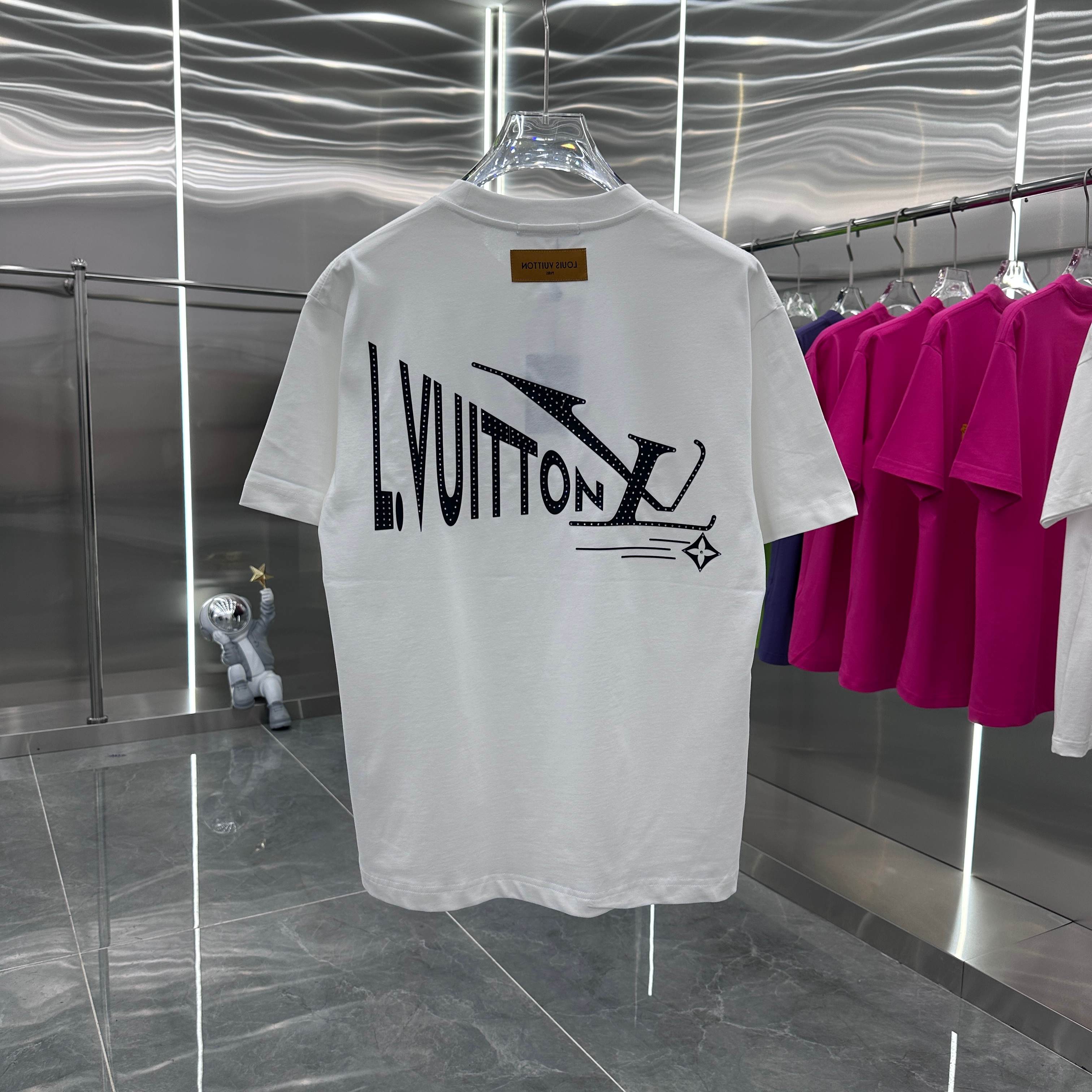 LuxluxHouse Best Quality Clothes T-shirt Louis Vuitton