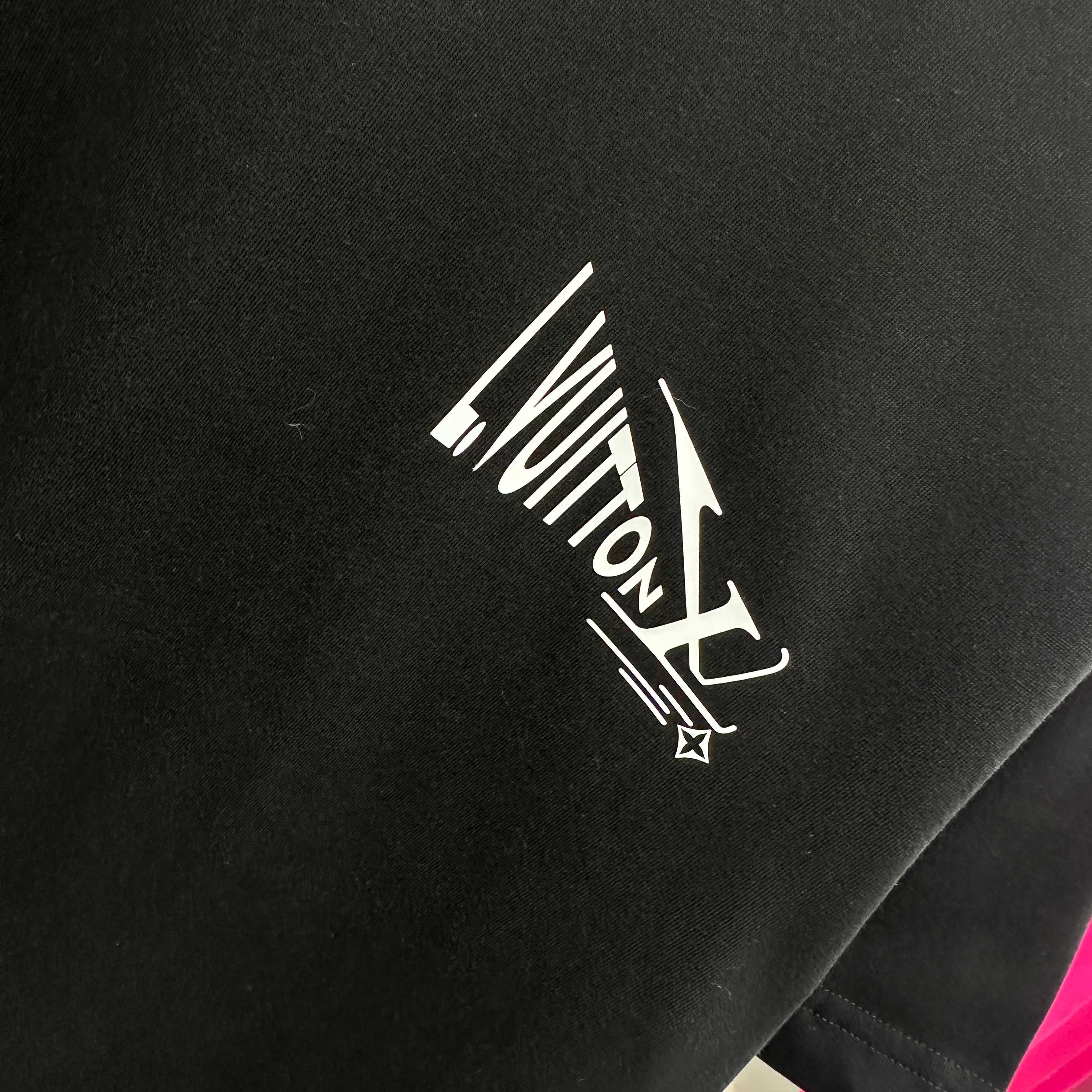LuxluxHouse Best Quality Clothes T-shirt Louis Vuitton