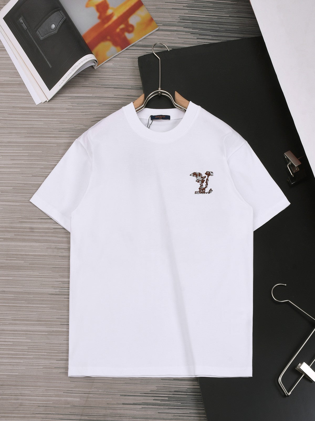 LuxluxHouse Best Quality Clothes T-shirt Louis Vuitton