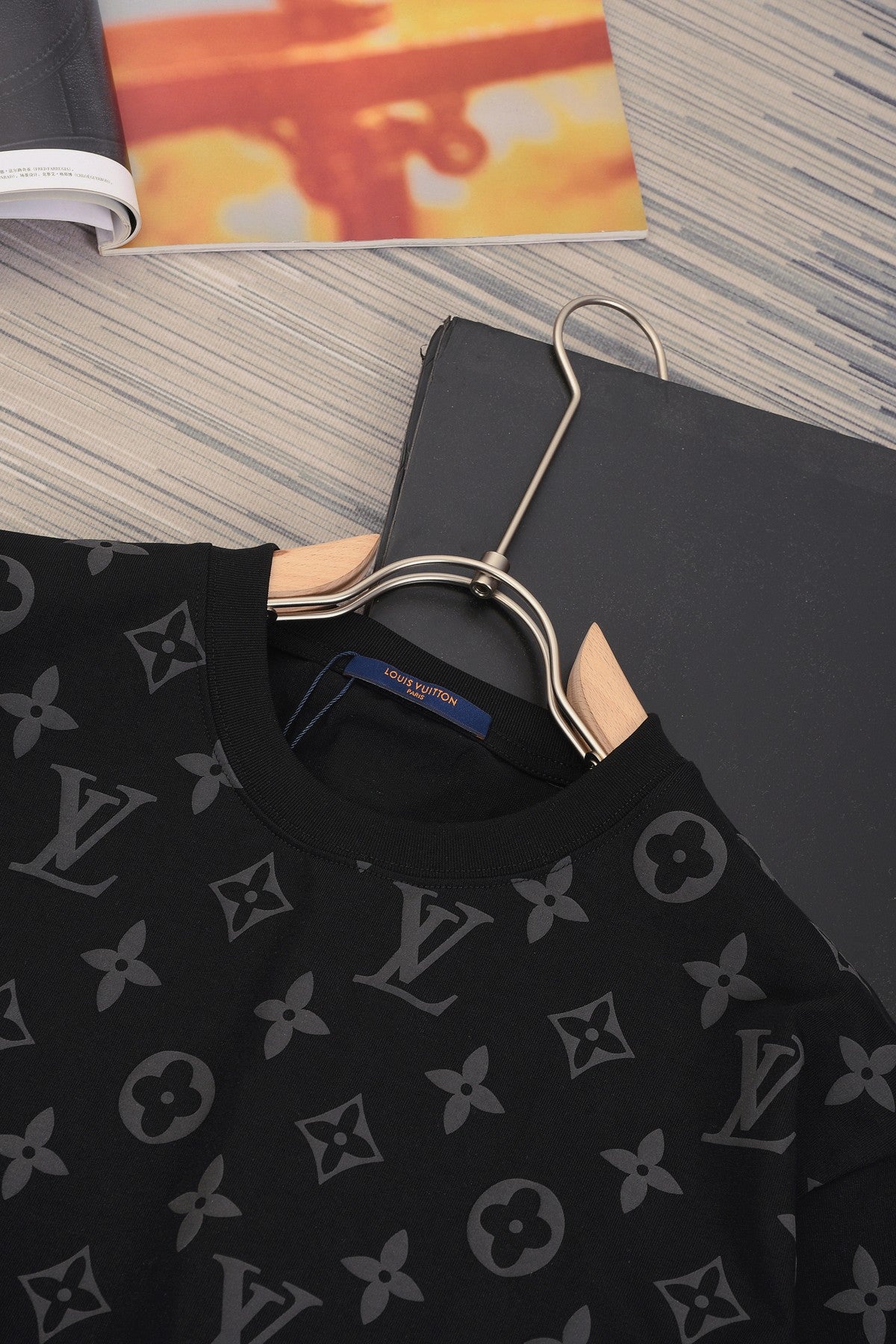 LuxluxHouse Best Quality Clothes T-shirt Louis Vuitton