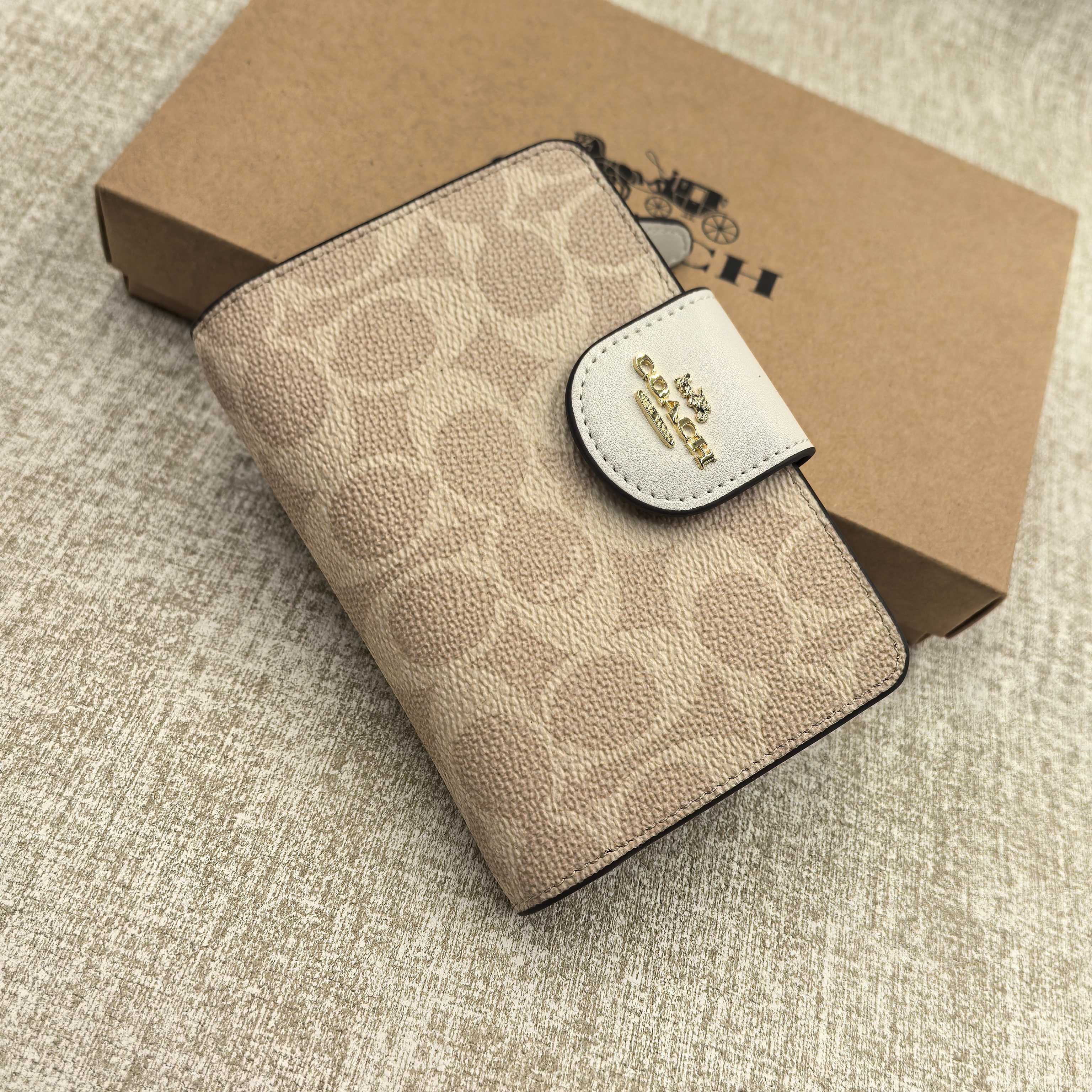 LuxluxHouse Best Quality Bags Coach