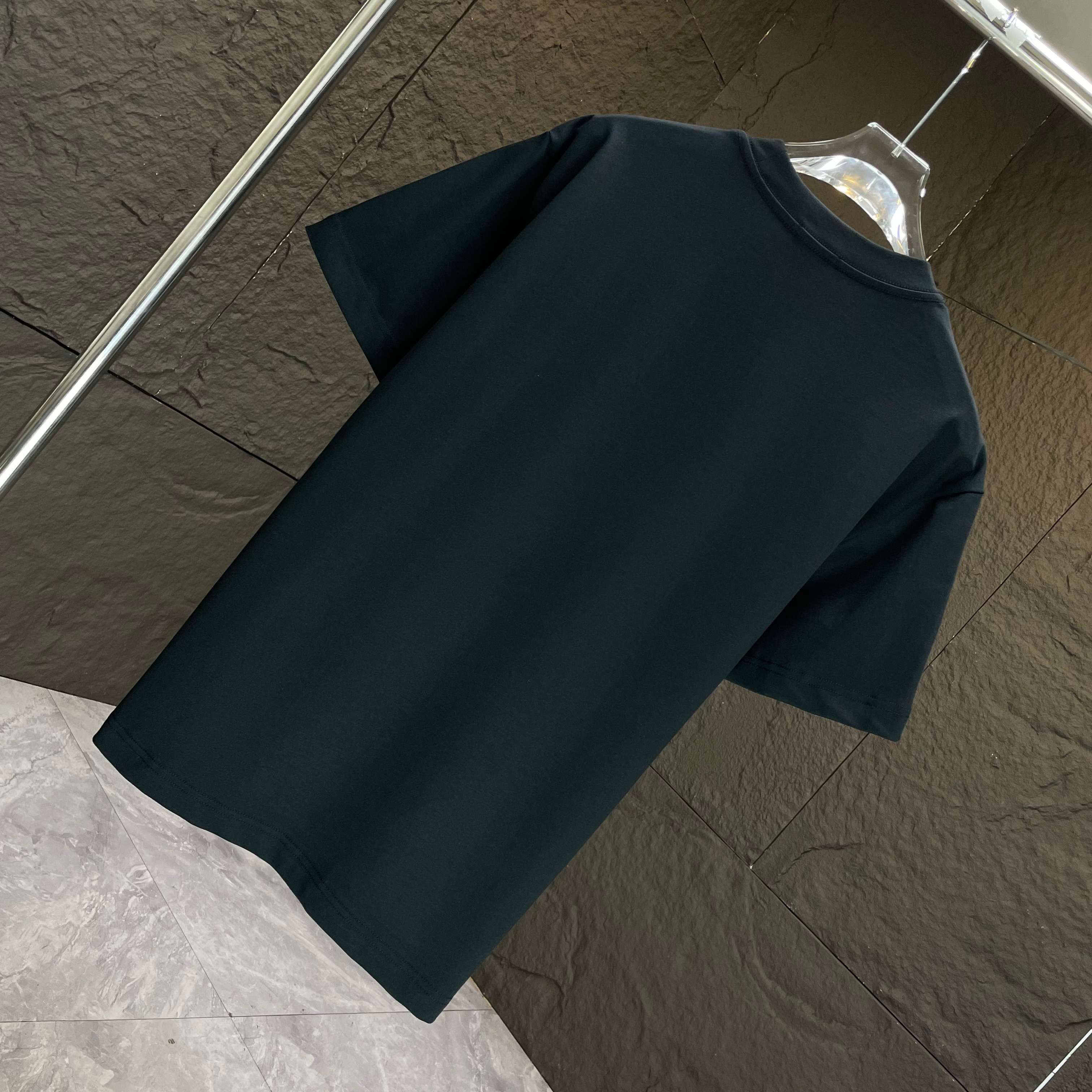 LuxluxHouse Best Quality Clothes Amiri T-shirt