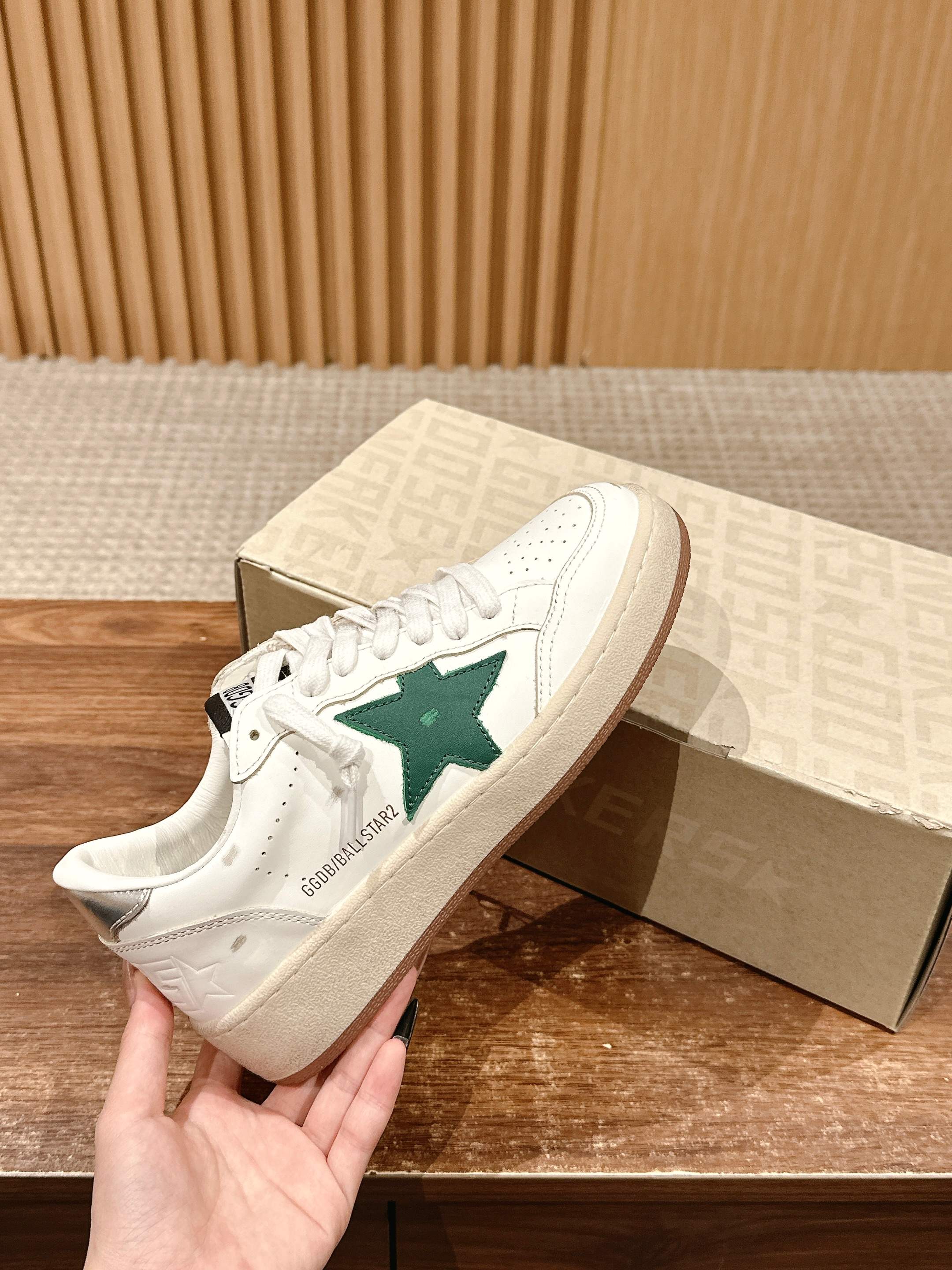 LuxluxHouse Best Quality Shoes Golden Goose
