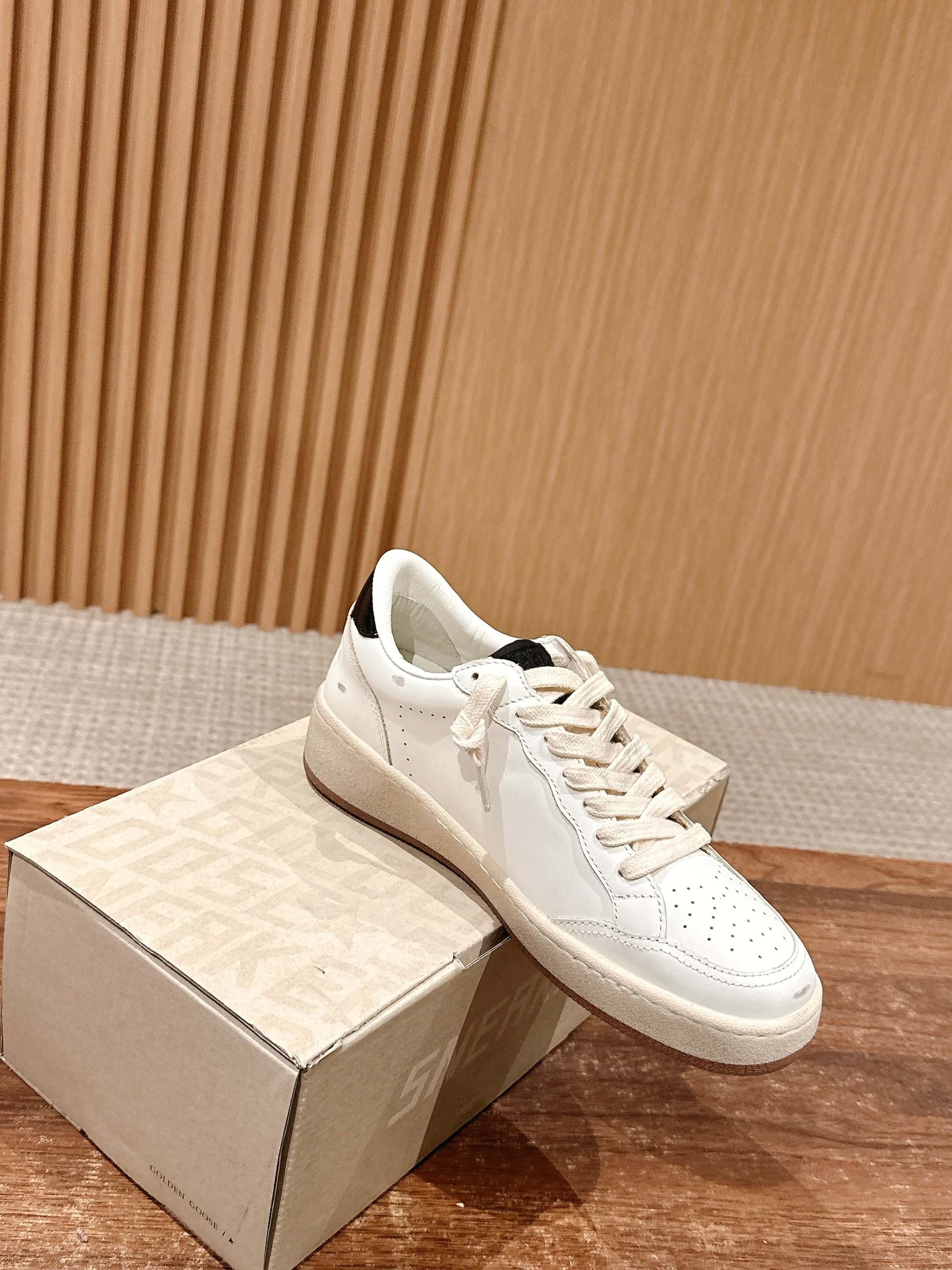 LuxluxHouse Best Quality Shoes Golden Goose