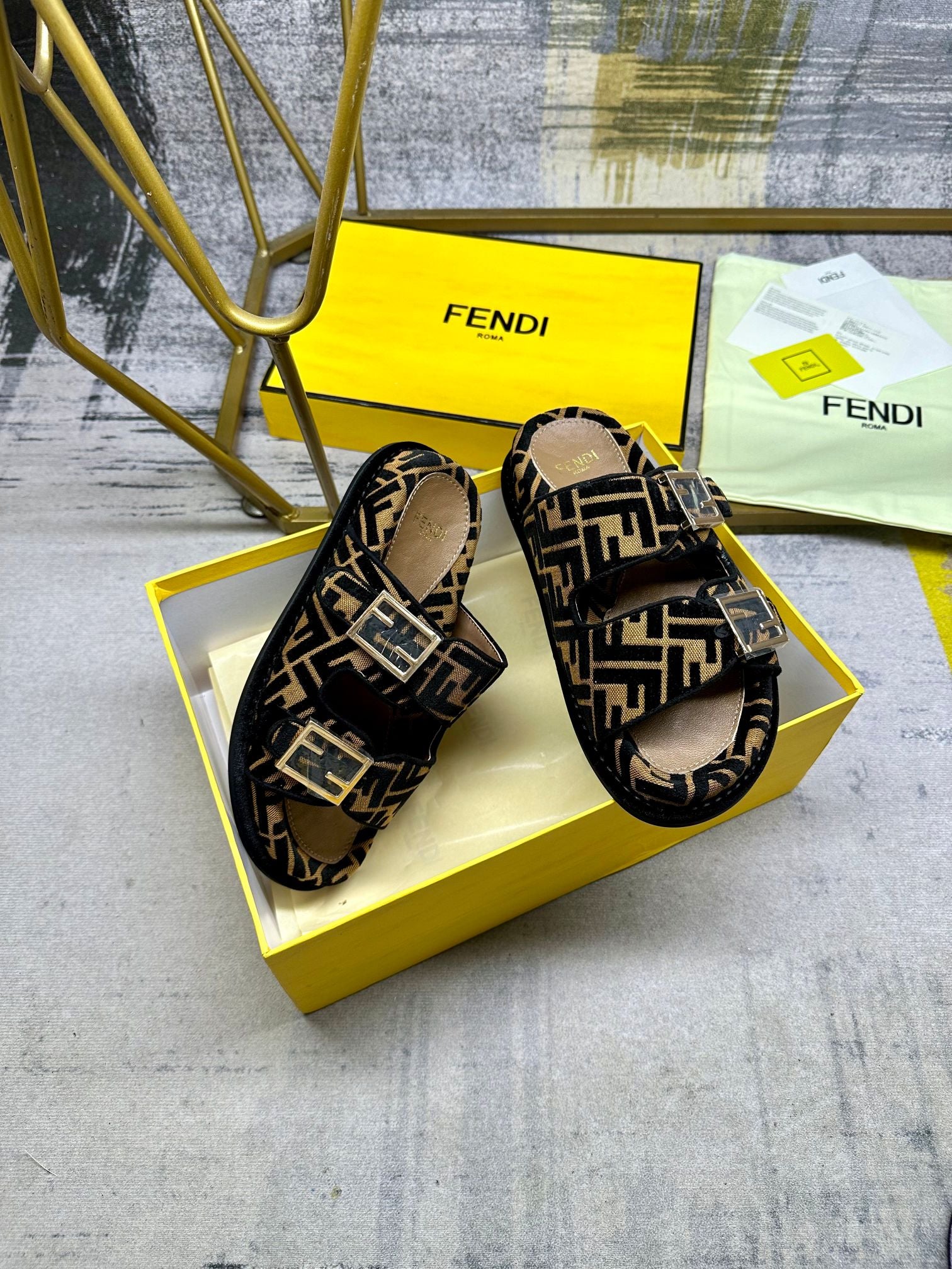 LuxluxHouse Best Quality Sandals Fendi