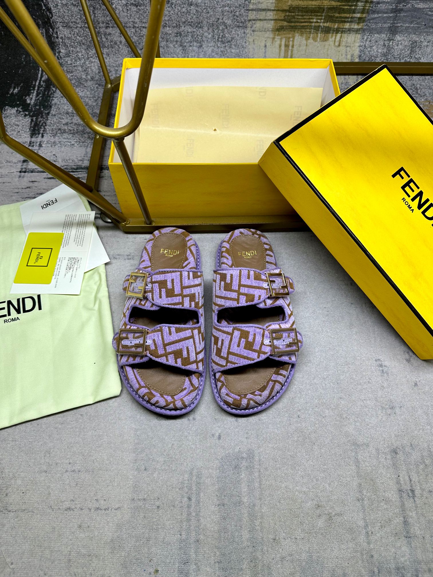 LuxluxHouse Best Quality Sandals Fendi