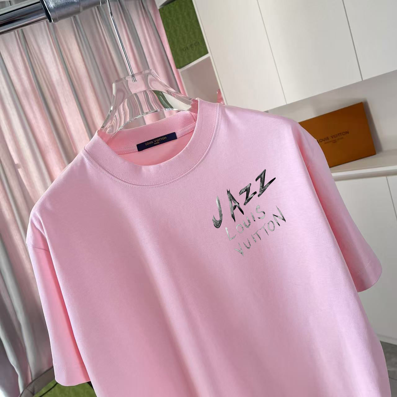 LuxluxHouse Best Quality Clothes T-shirt Louis Vuitton