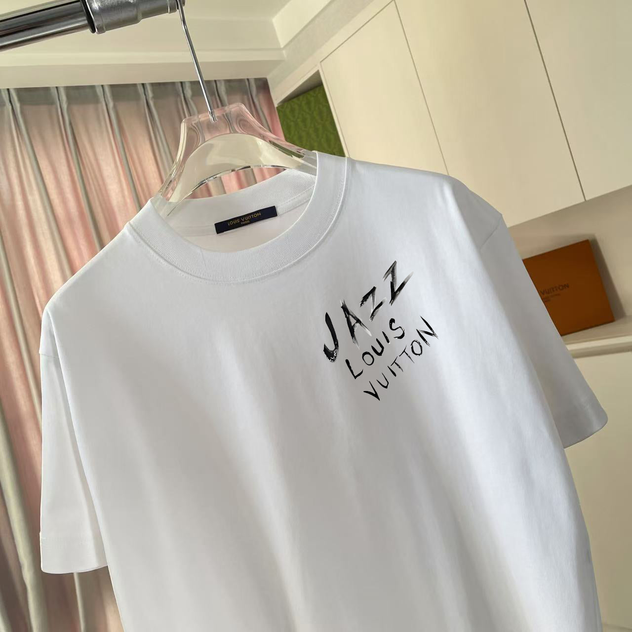 LuxluxHouse Best Quality Clothes T-shirt Louis Vuitton