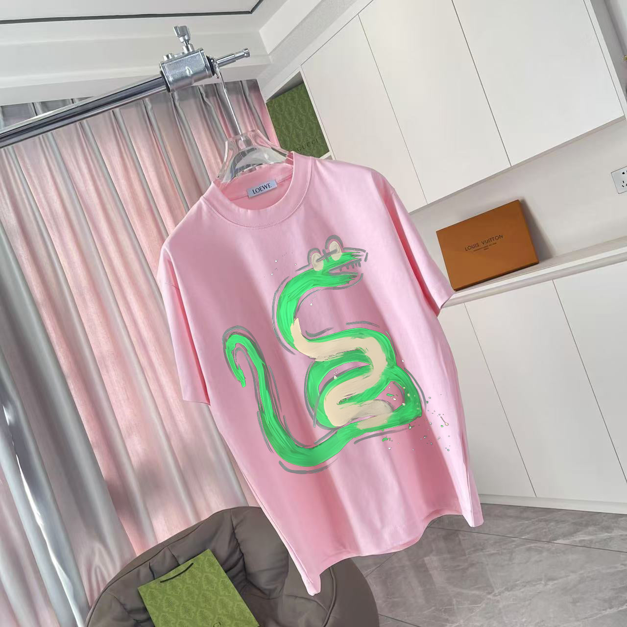 LuxluxHouse Best Quality Clothes T-shirt Loewe