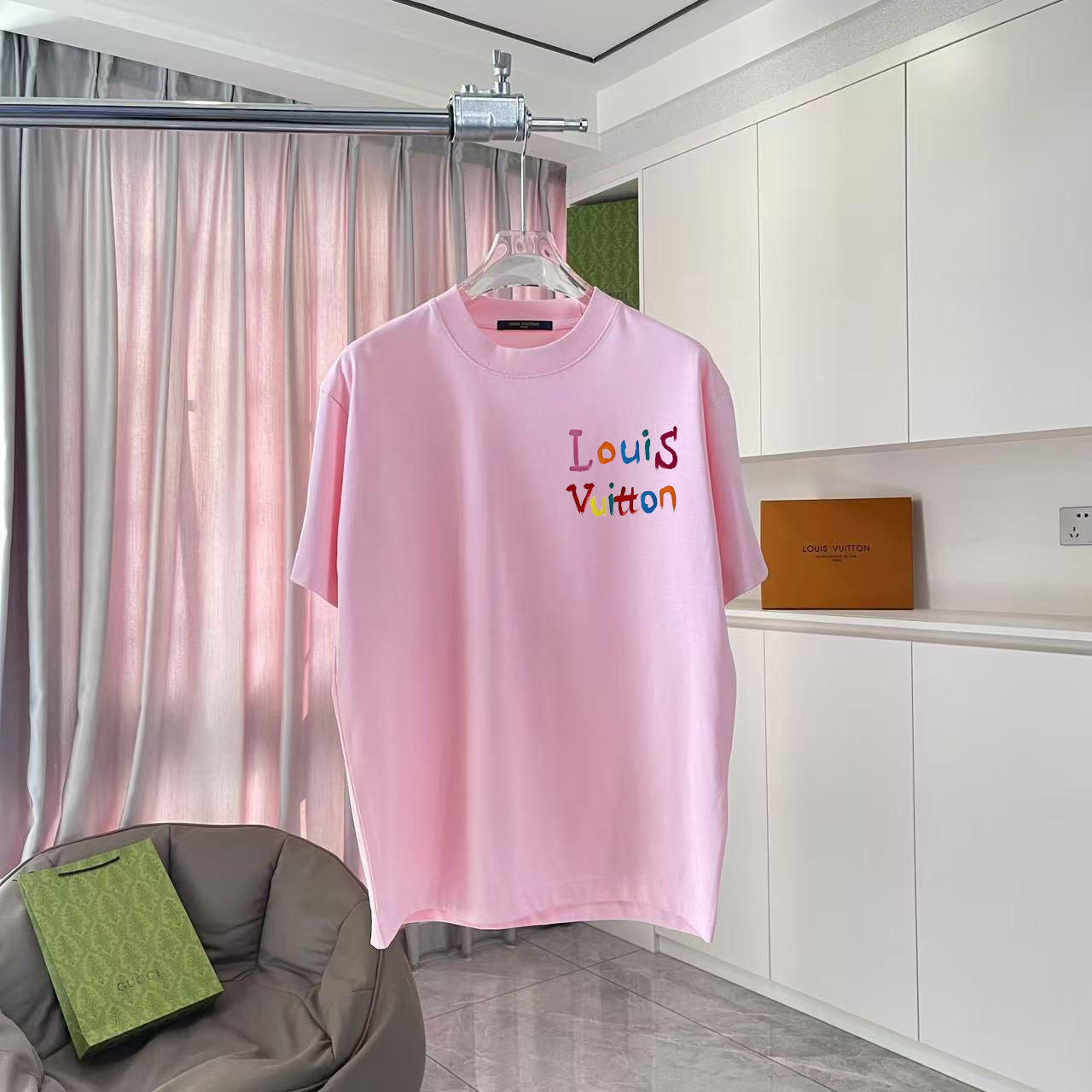 LuxluxHouse Best Quality Clothes T-shirt Louis Vuitton
