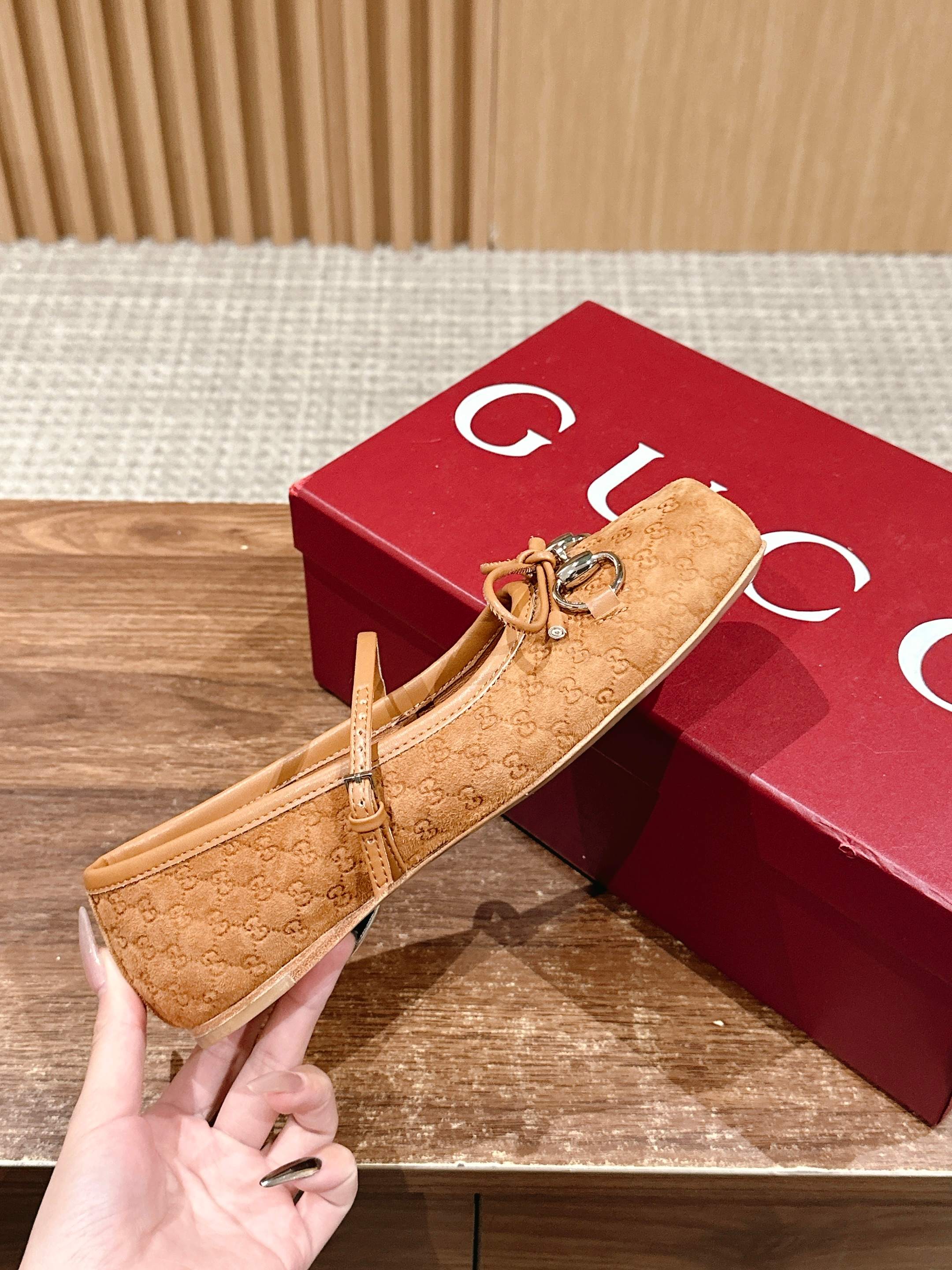 LuxluxHouse Best Quality Gucci Women Shoes