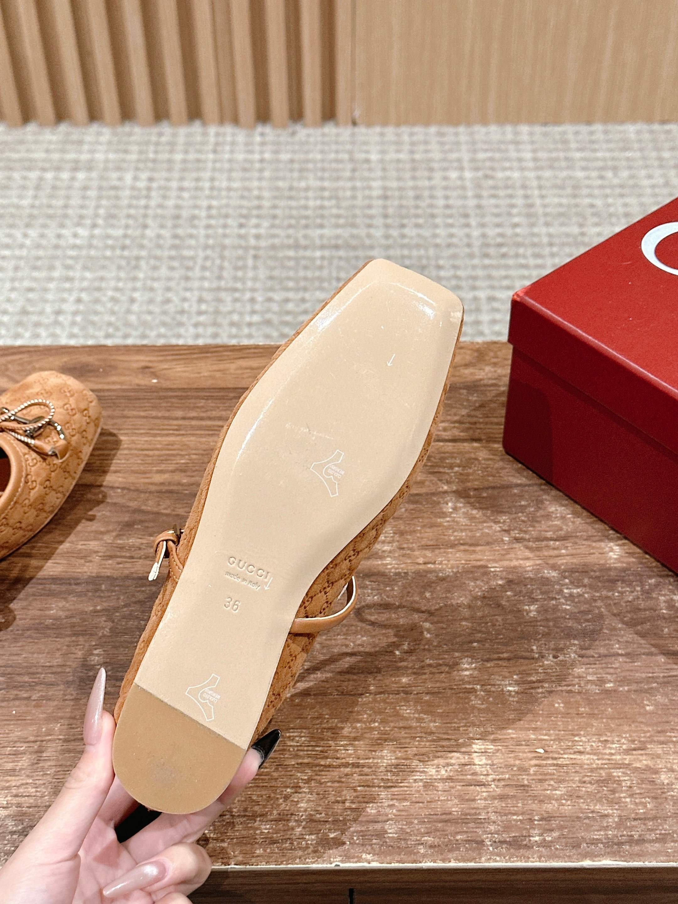 LuxluxHouse Best Quality Gucci Women Shoes