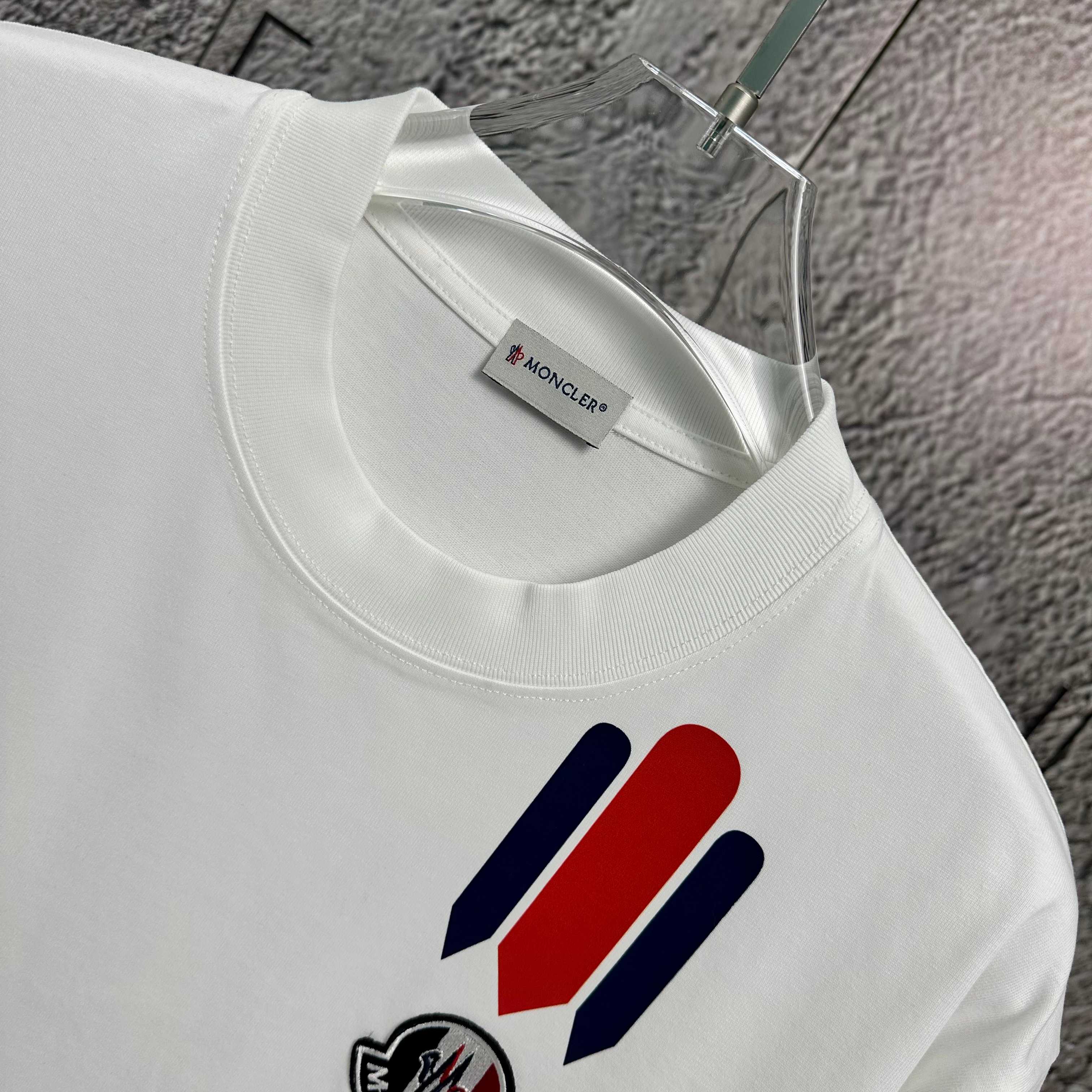 LuxluxHouse Best Quality Clothes T-shirt Moncler