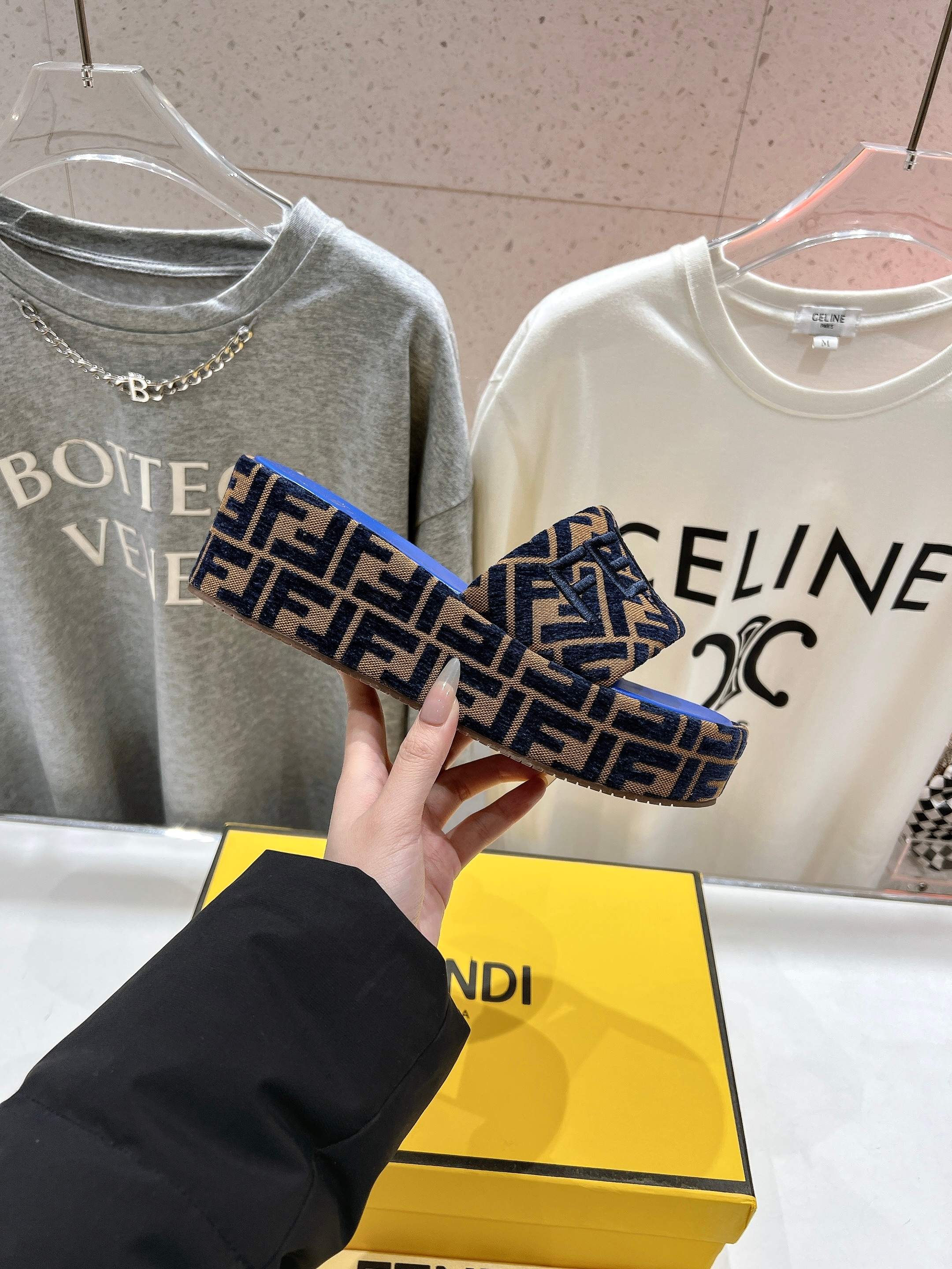 LuxluxHouse Best Quality Fendi Women Shoes