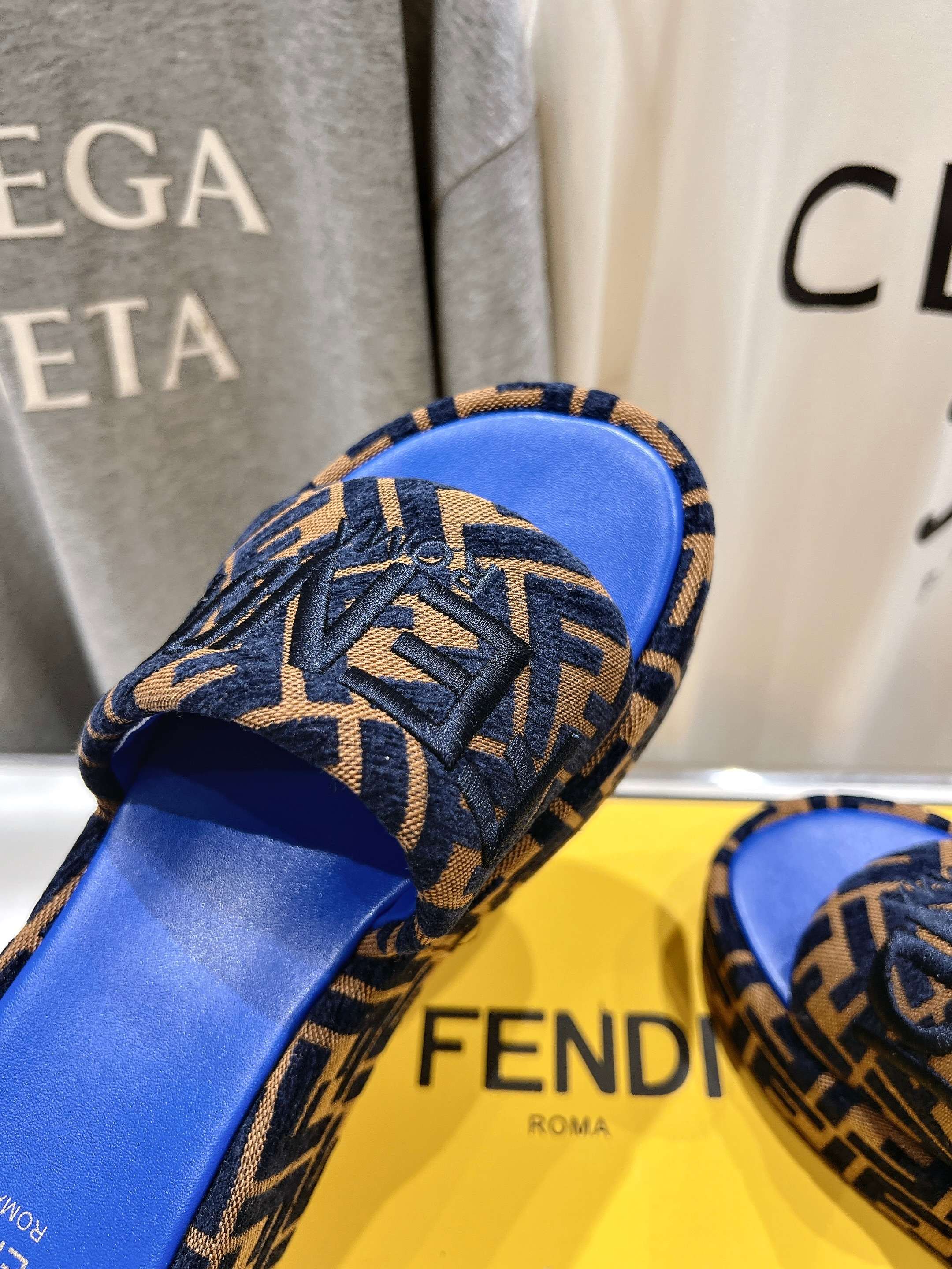 LuxluxHouse Best Quality Fendi Women Shoes