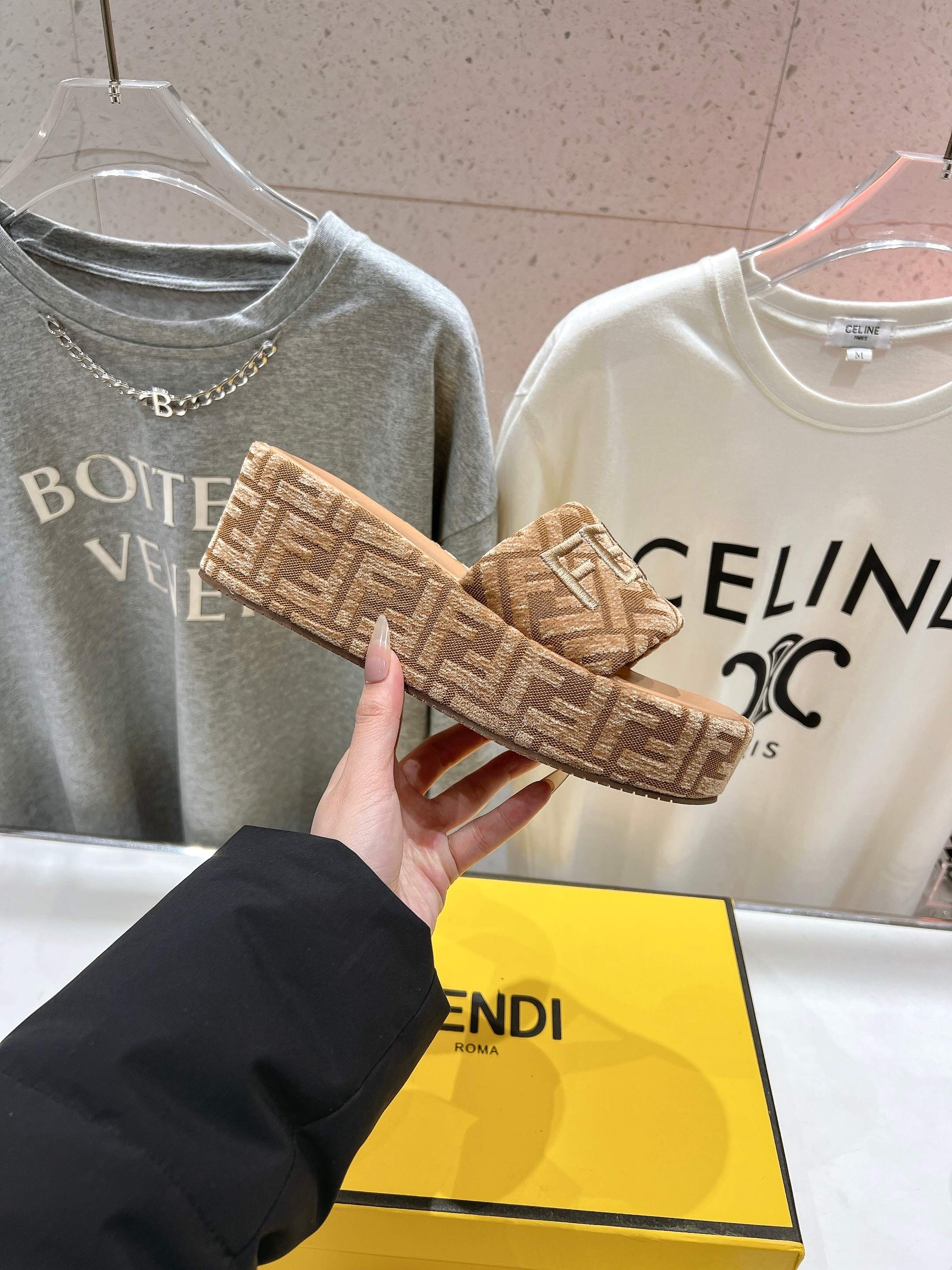LuxluxHouse Best Quality Fendi Women Shoes