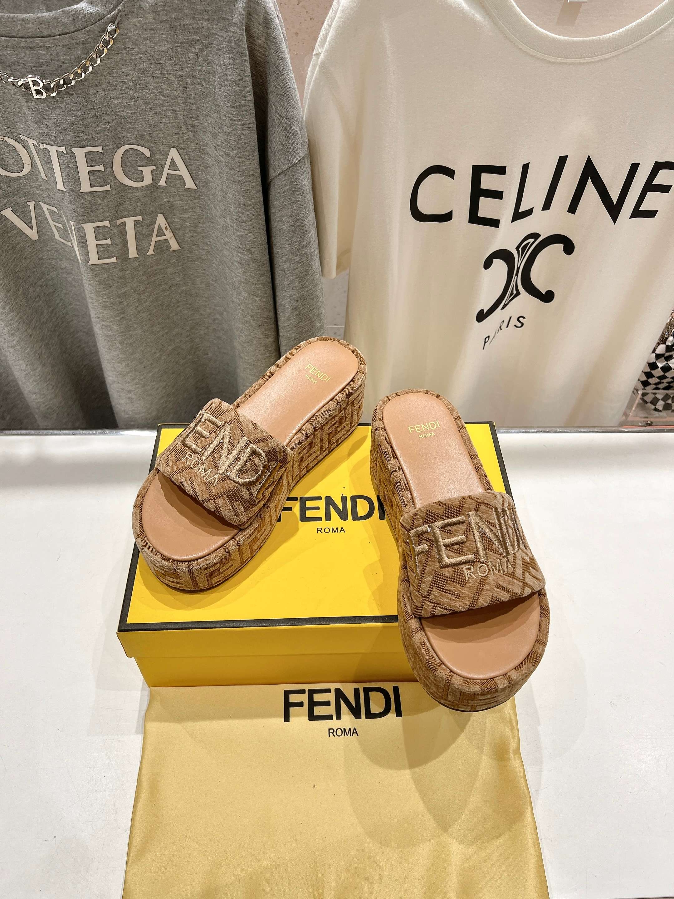 LuxluxHouse Best Quality Fendi Women Shoes
