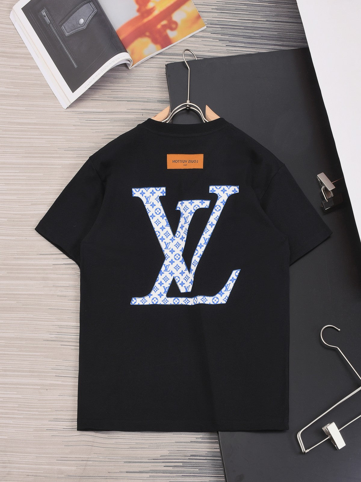 LuxluxHouse Best Quality Clothes T-shirt Louis Vuitton