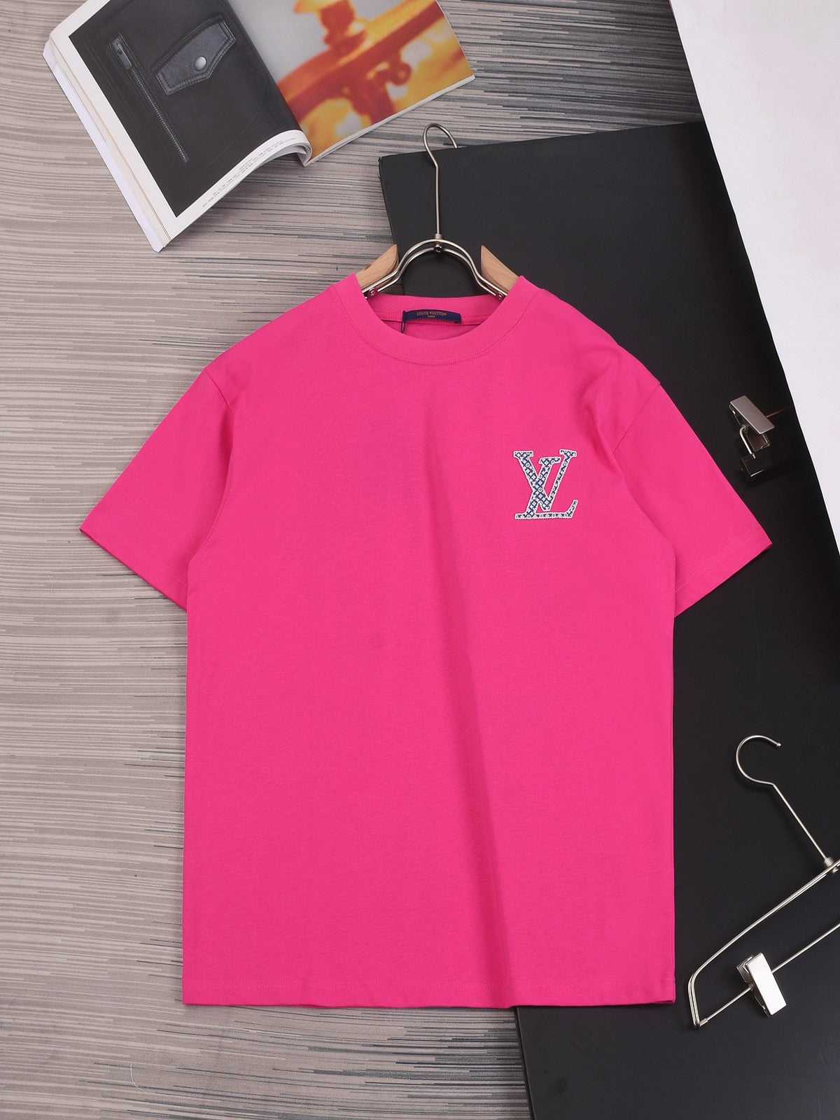 LuxluxHouse Best Quality Clothes T-shirt Louis Vuitton