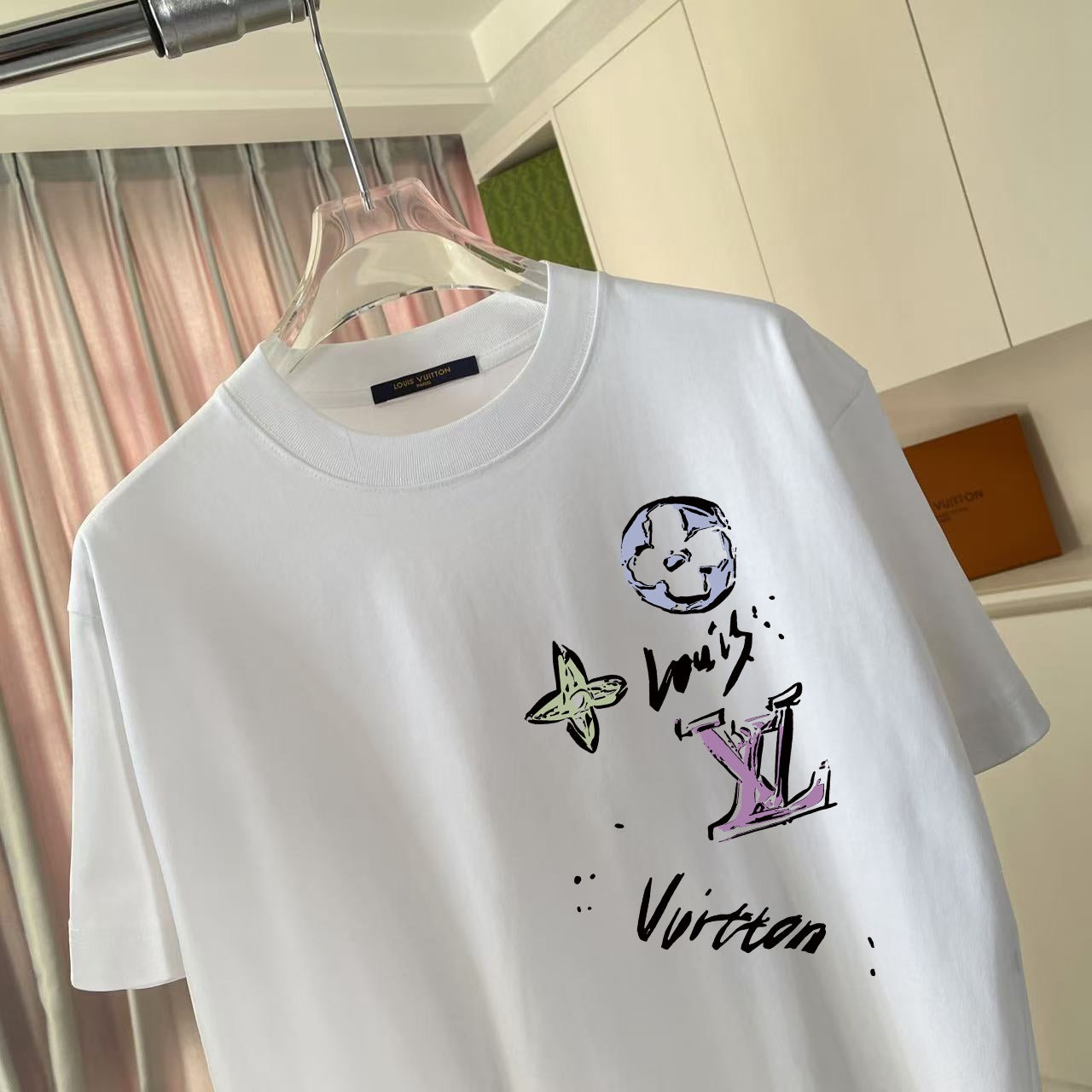 LuxluxHouse Best Quality Clothes T-shirt Louis Vuitton