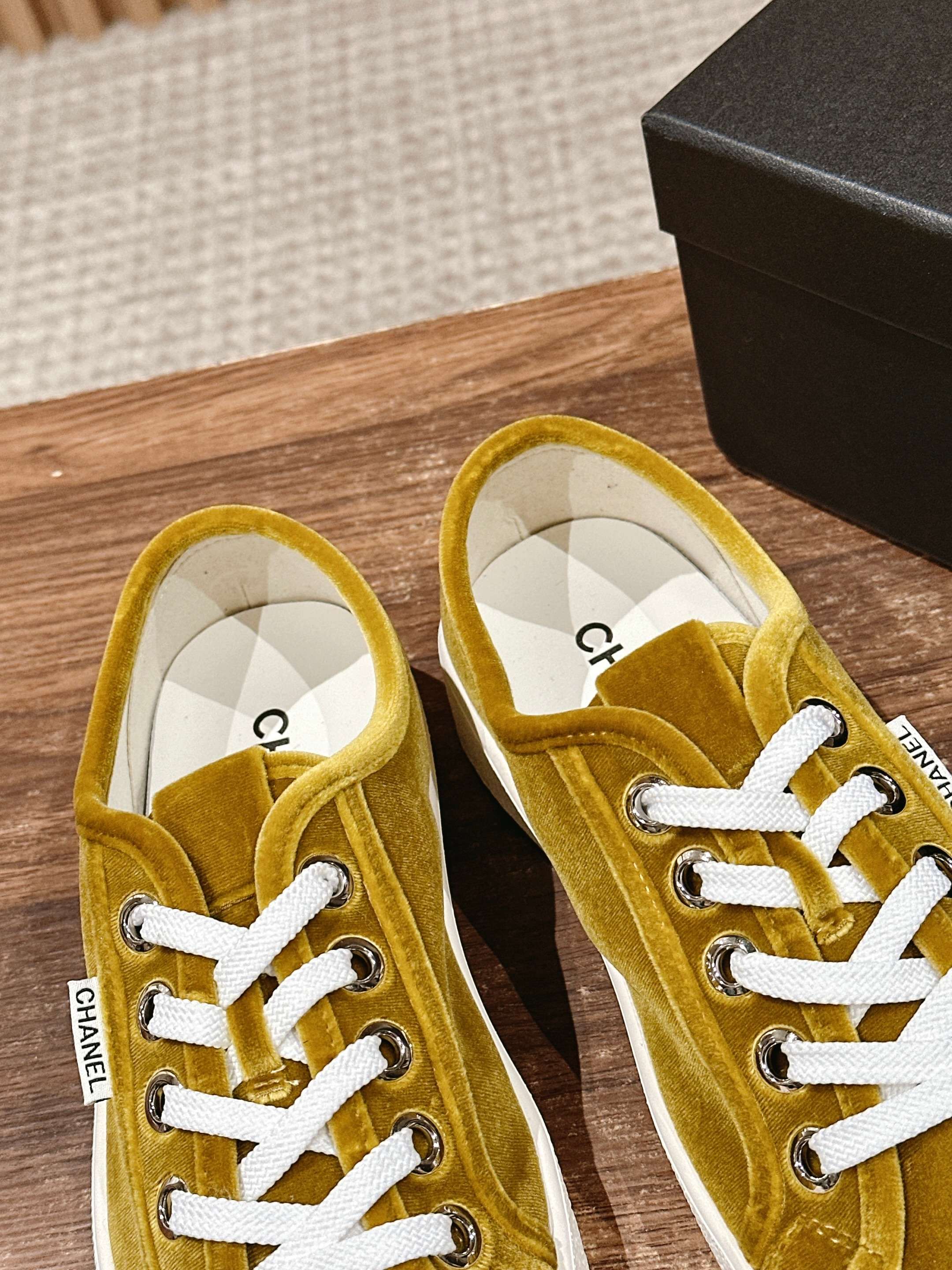 LuxluxHouse Best Quality Chanel Women Shoes