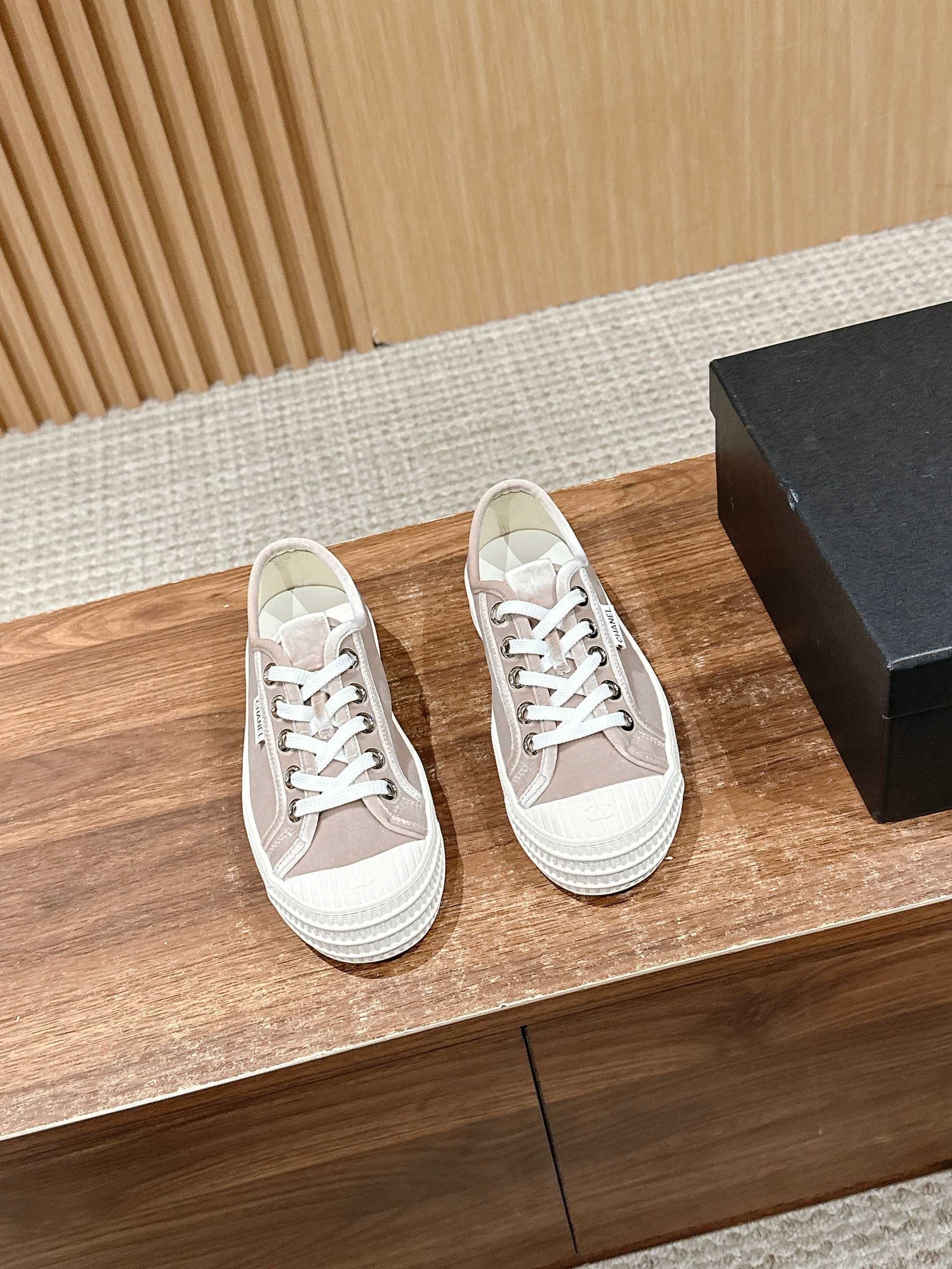 LuxluxHouse Best Quality Chanel Women Shoes