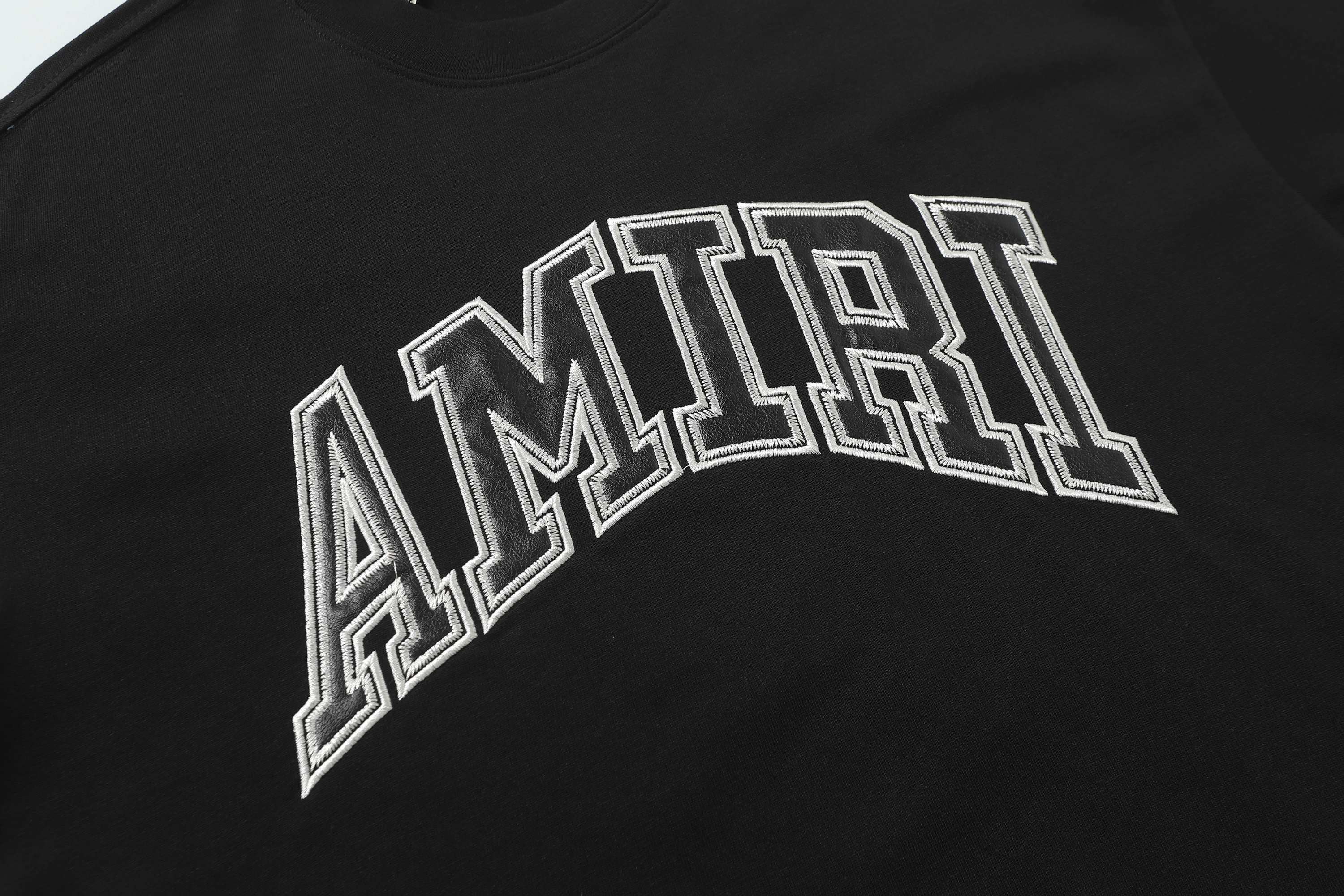 LuxluxHouse Best Quality Clothes Amiri T-shirt