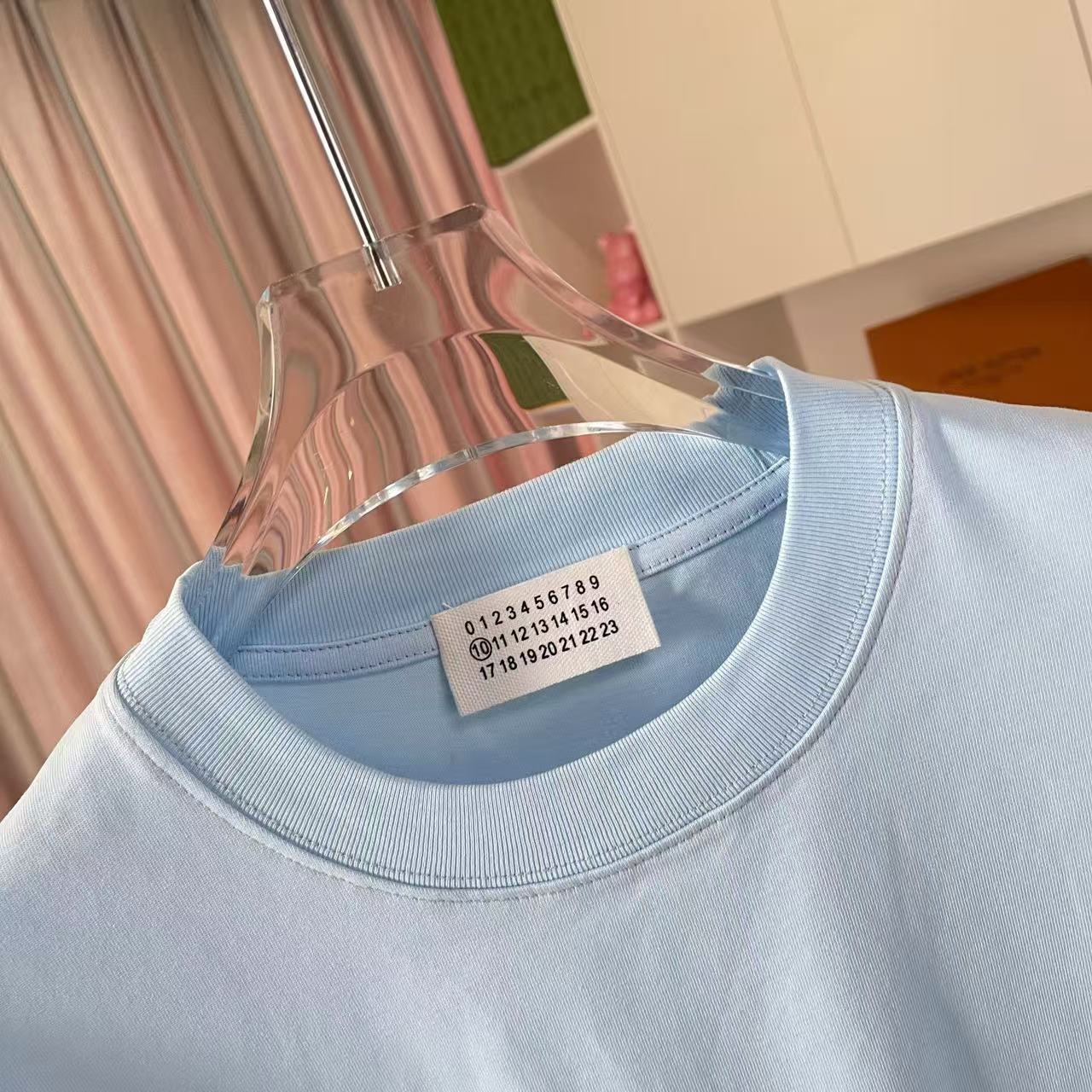 LuxluxHouse Best Quality Clothes T-shirt Chanel & Maison Margiela