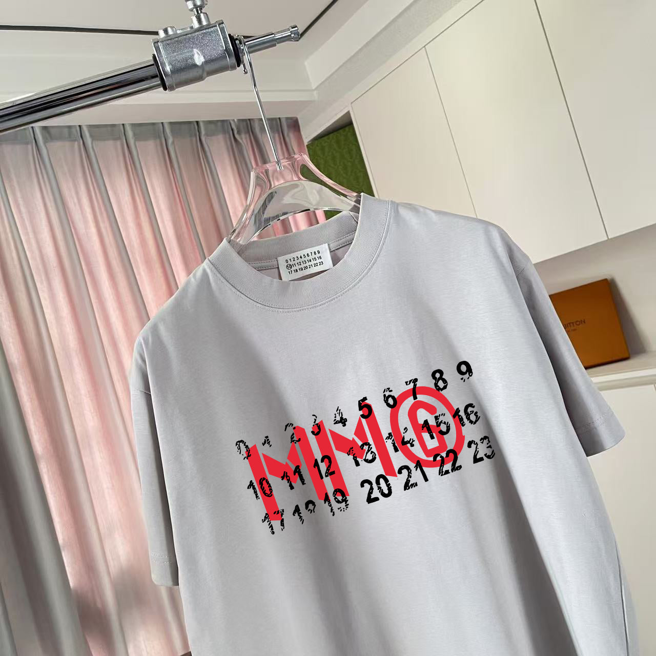 LuxluxHouse Best Quality Clothes T-shirt Chanel & Maison Margiela