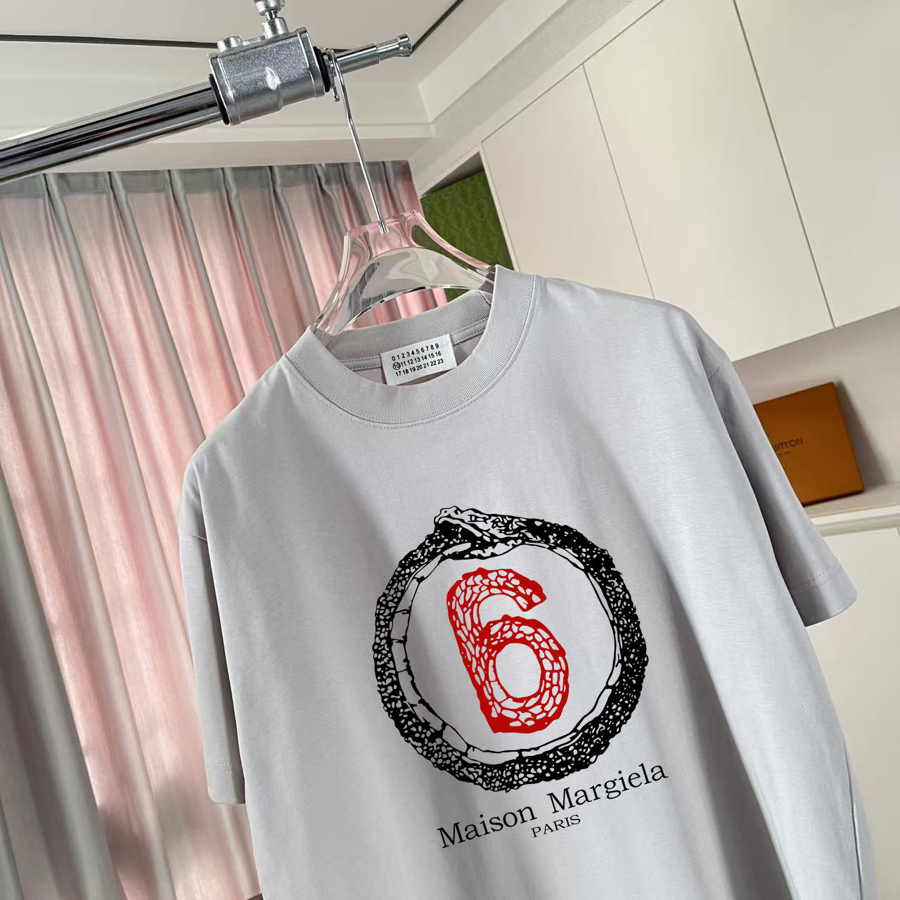 LuxluxHouse Best Quality Clothes T-shirt Chanel & Maison Margiela
