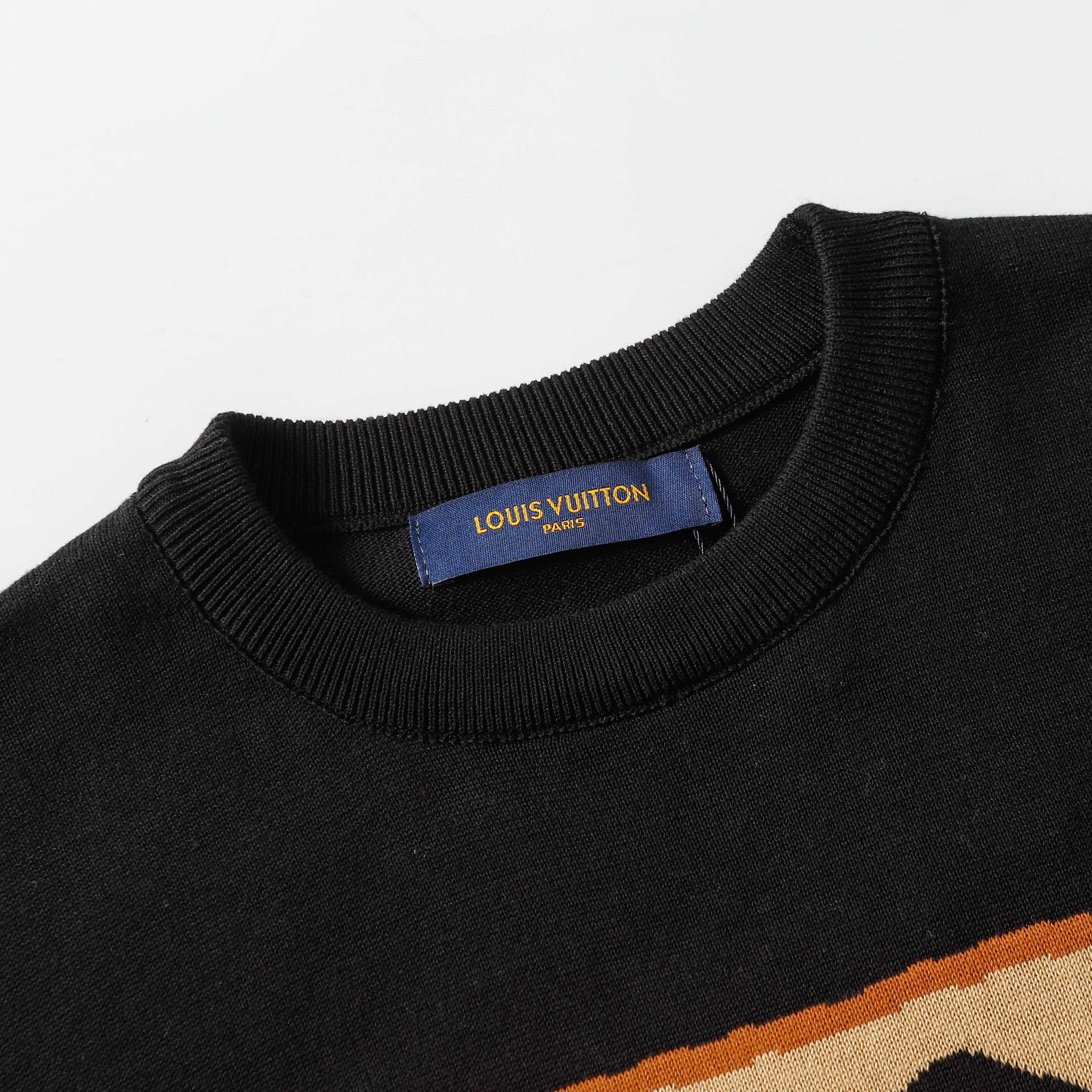 LuxluxHouse Best Quality Clothes T-shirt Louis Vuitton