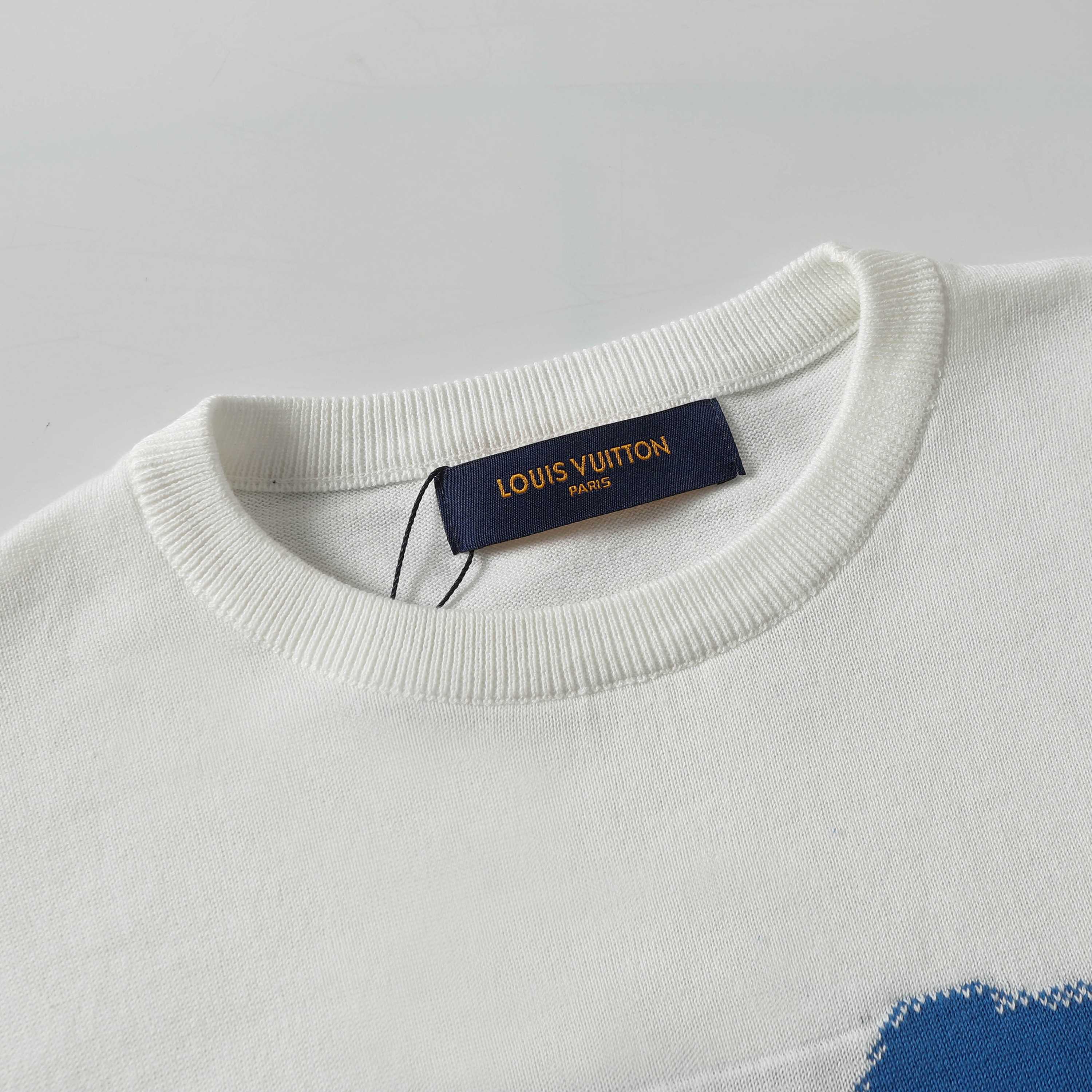 LuxluxHouse Best Quality Clothes T-shirt Louis Vuitton